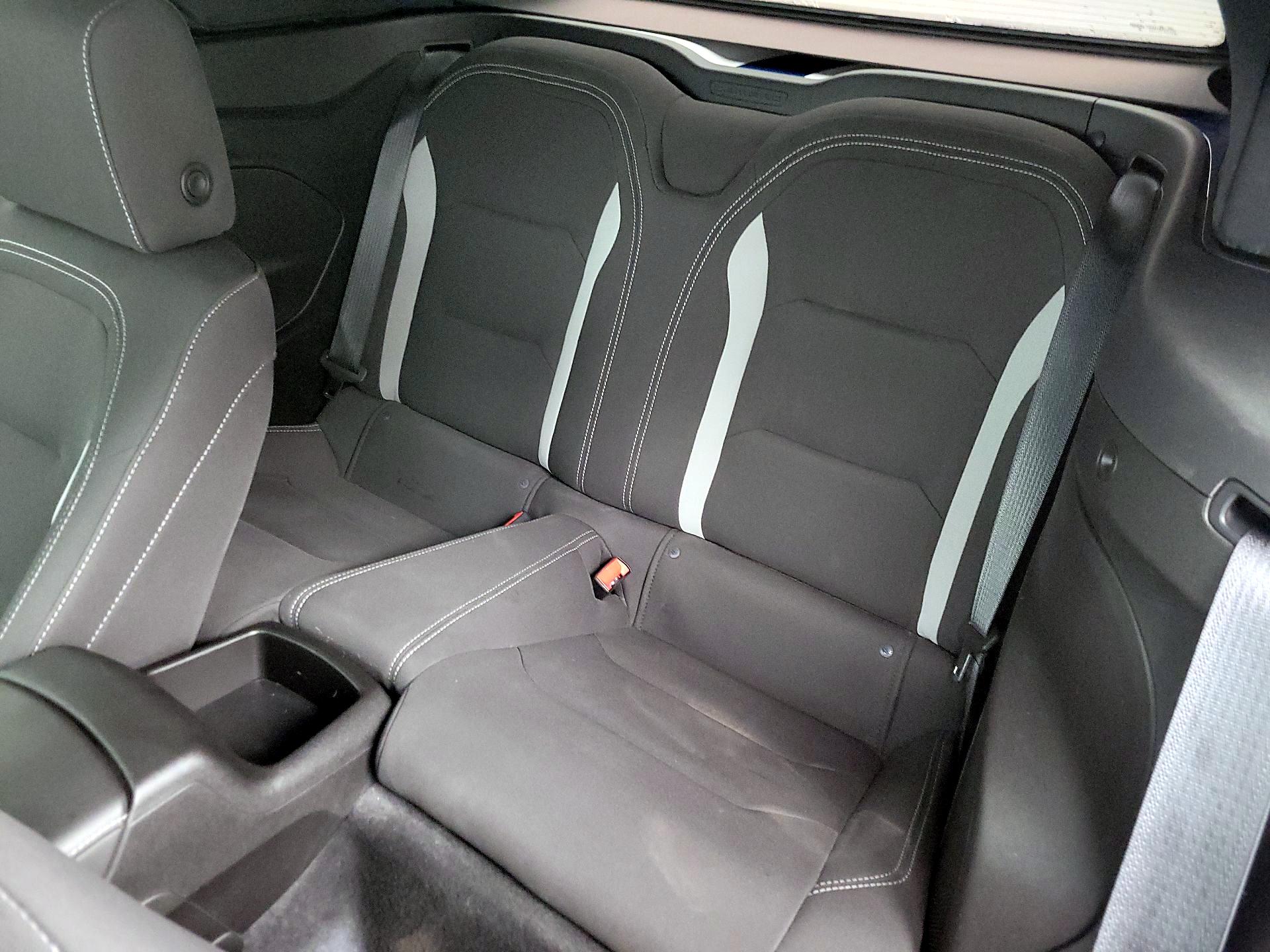 Thumbnail: 2018 Chevrolet Camaro - 19