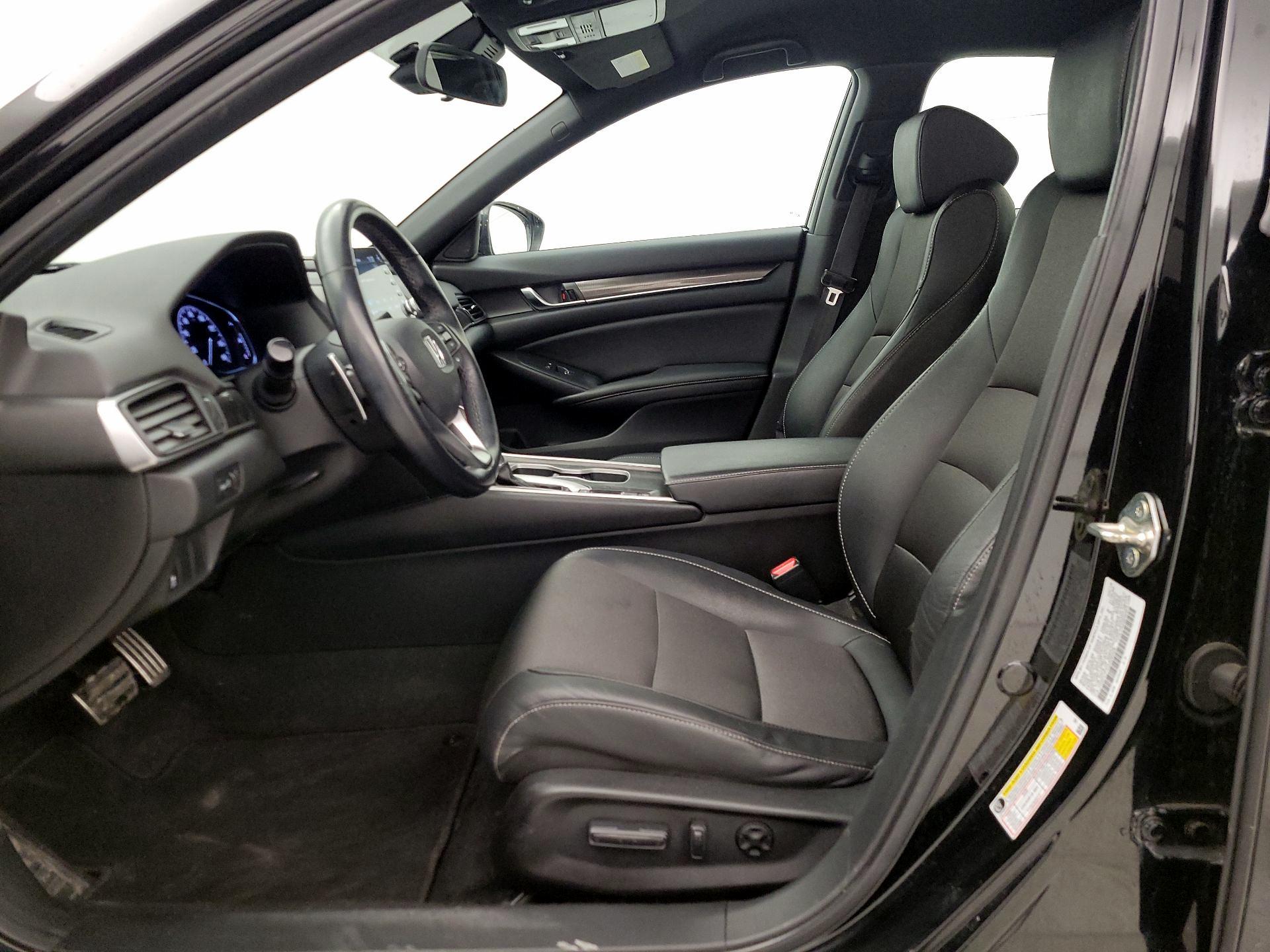 Thumbnail: 2019 Honda Accord - 11