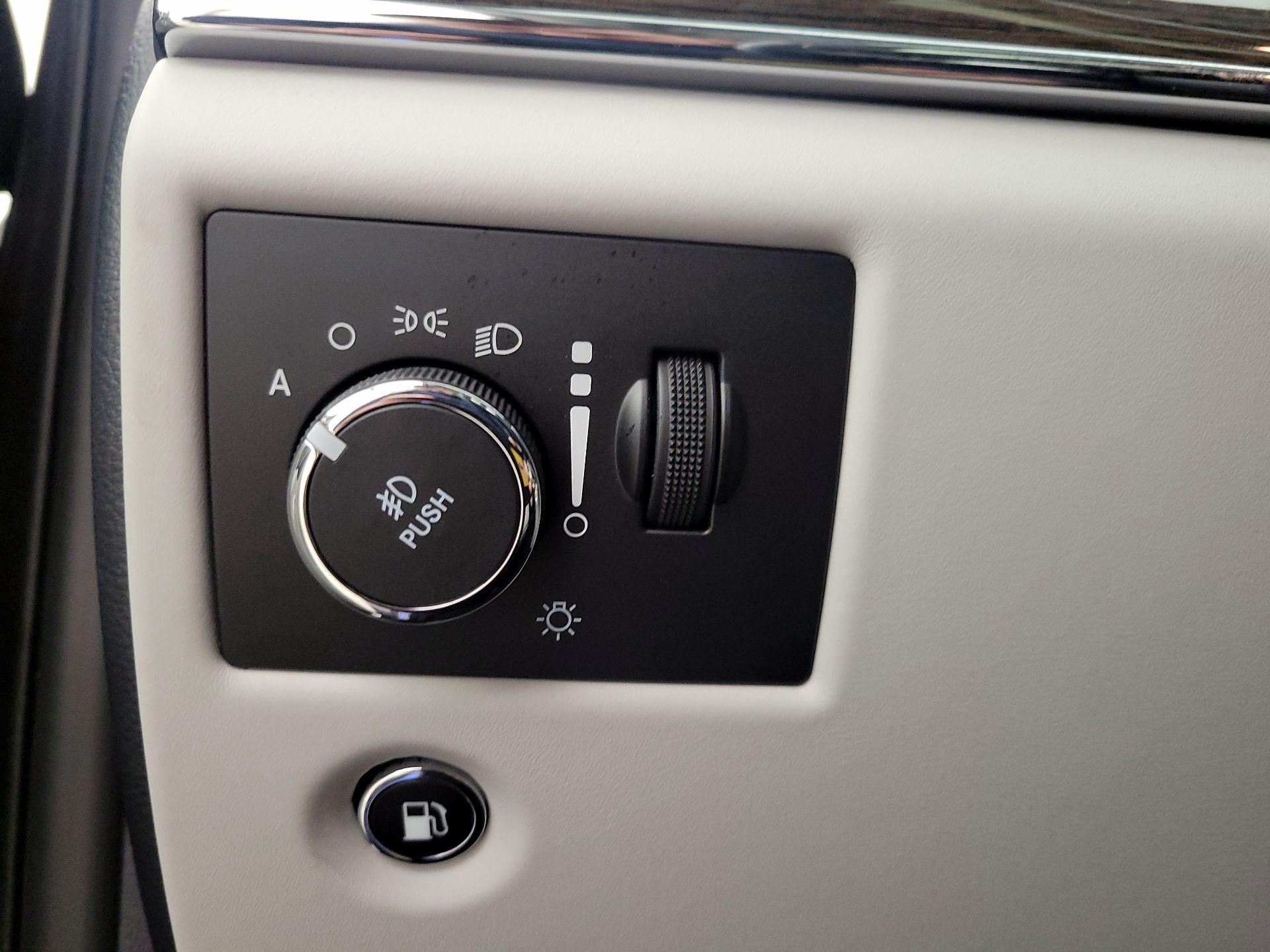 Thumbnail: 2021 Jeep Grand Cherokee - 13