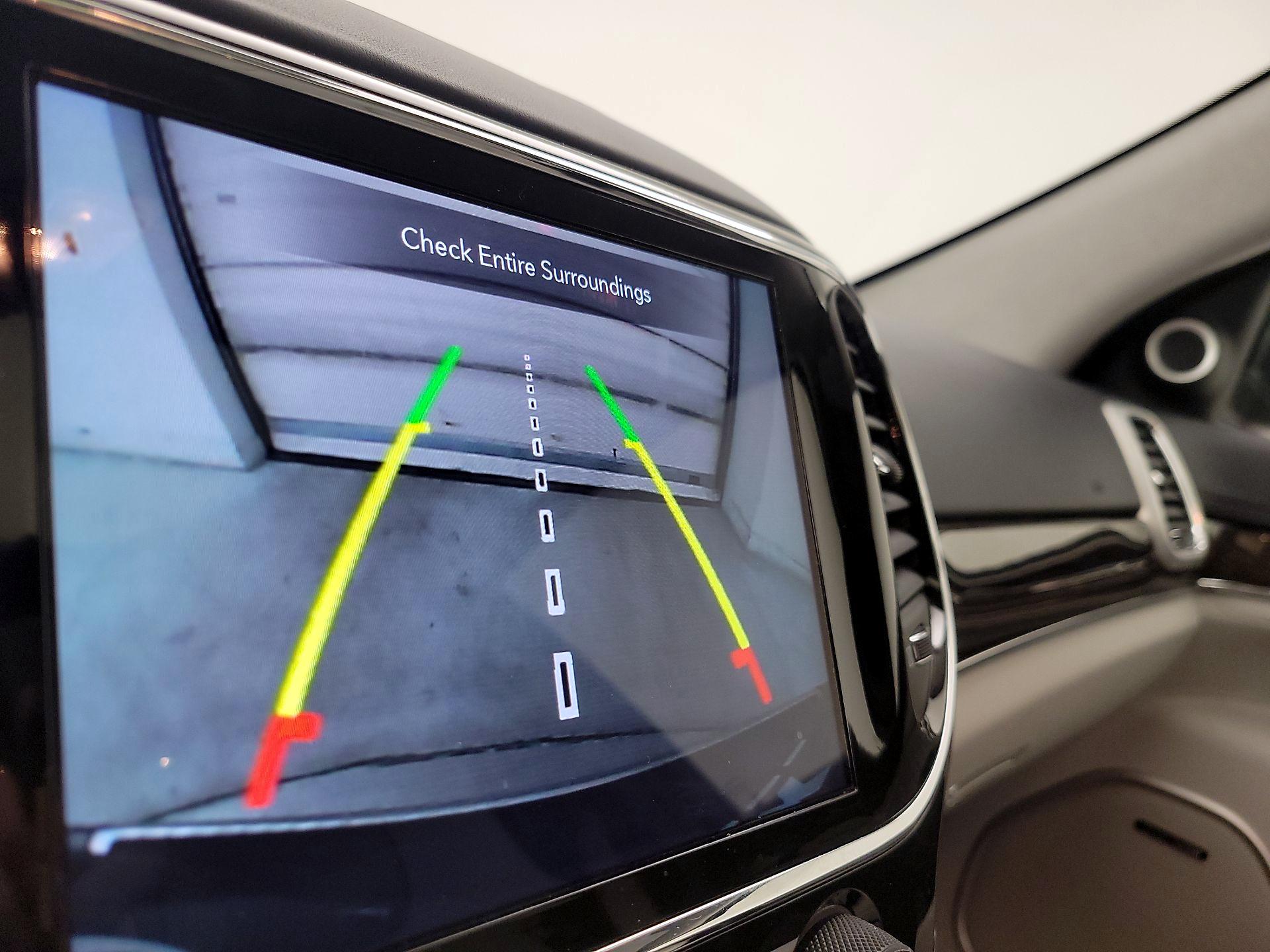 Thumbnail: 2021 Jeep Grand Cherokee - 15