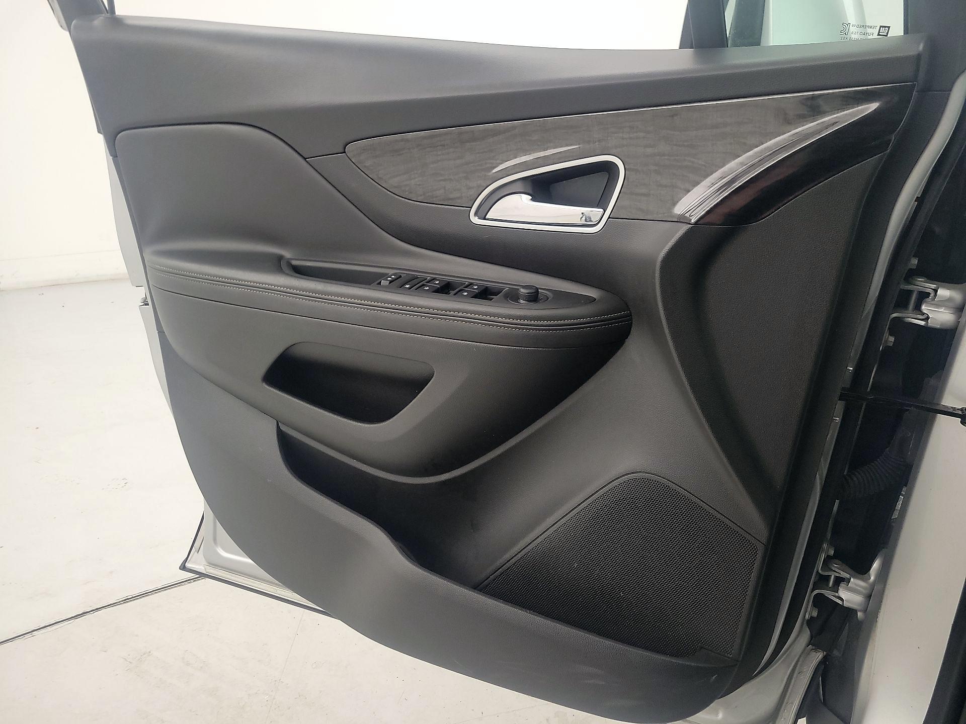 Thumbnail: 2016 Buick Encore - 12