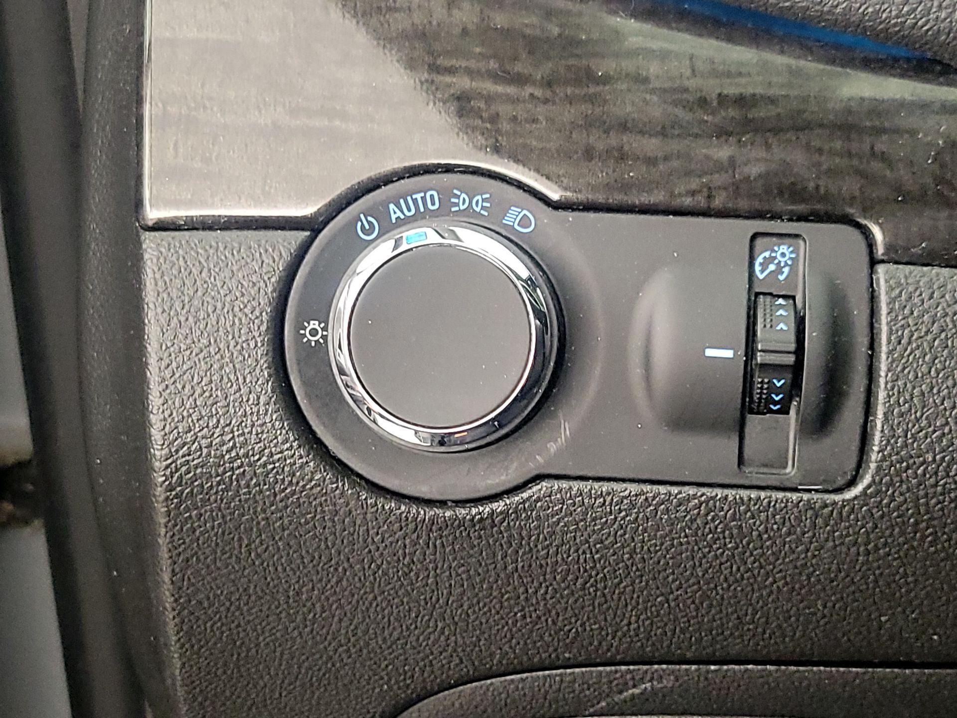 Thumbnail: 2016 Buick Encore - 13