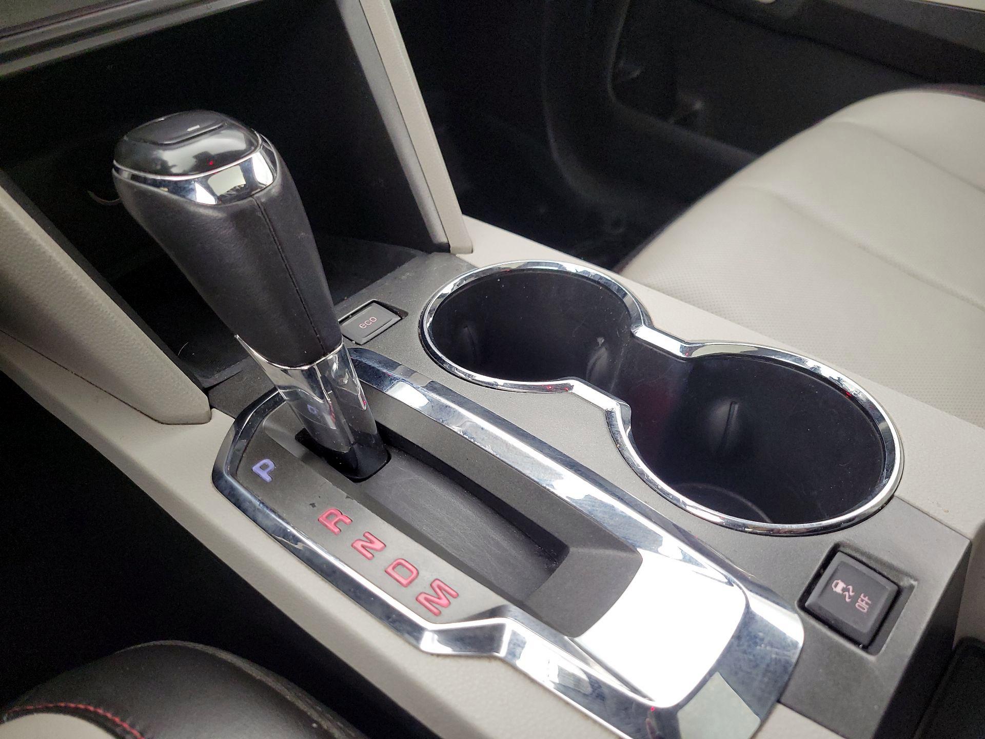 Thumbnail: 2017 GMC Terrain - 17