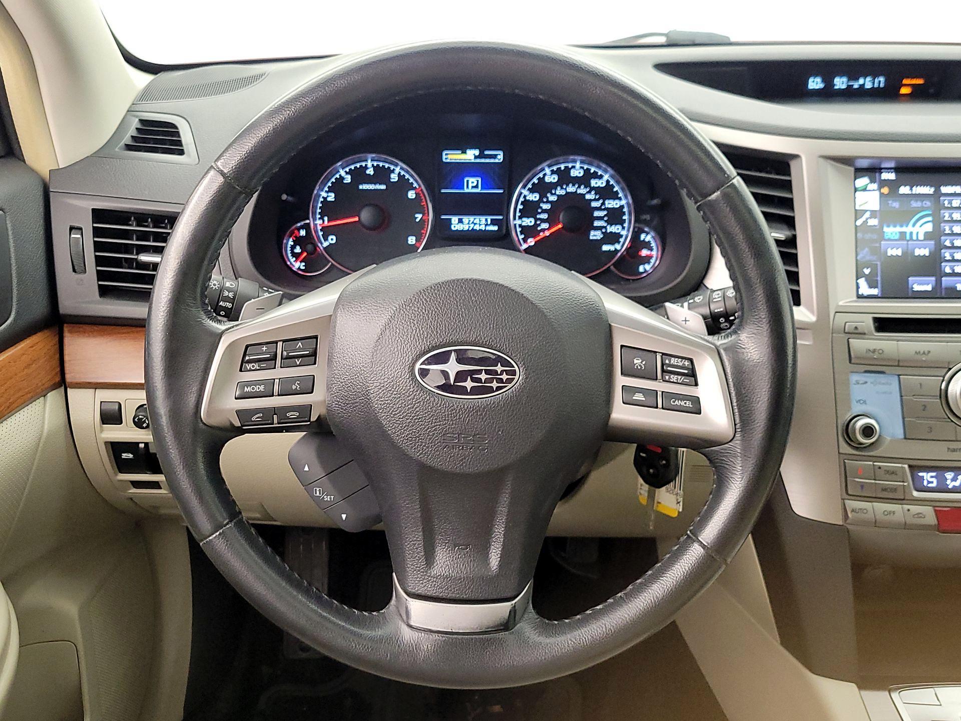 Thumbnail: 2014 Subaru Outback - 10