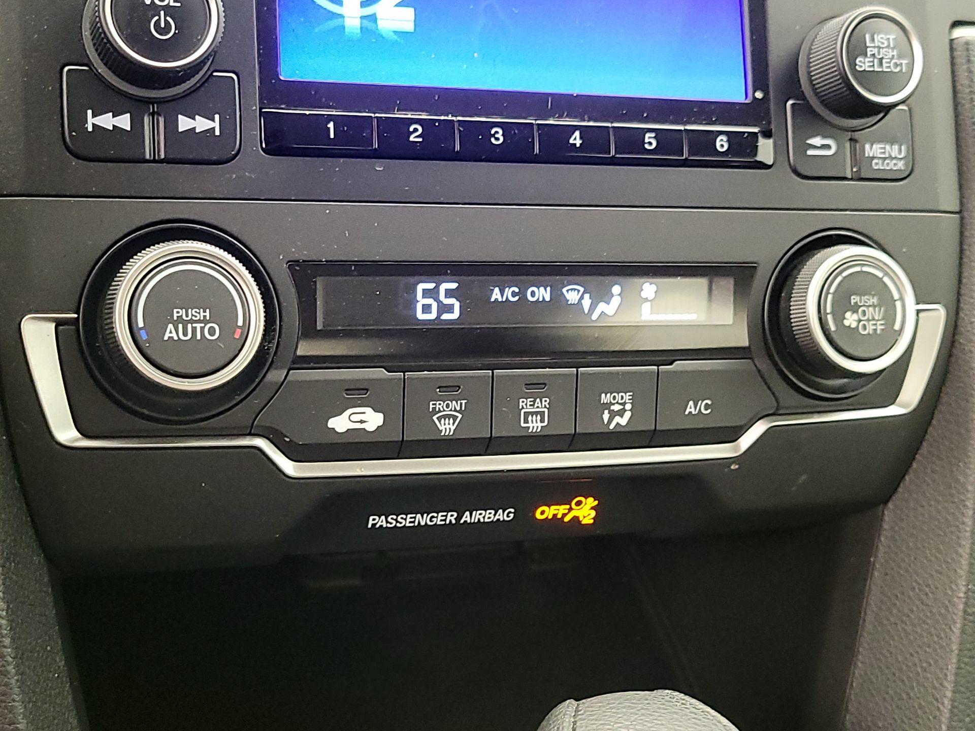 Thumbnail: 2019 Honda Civic - 16