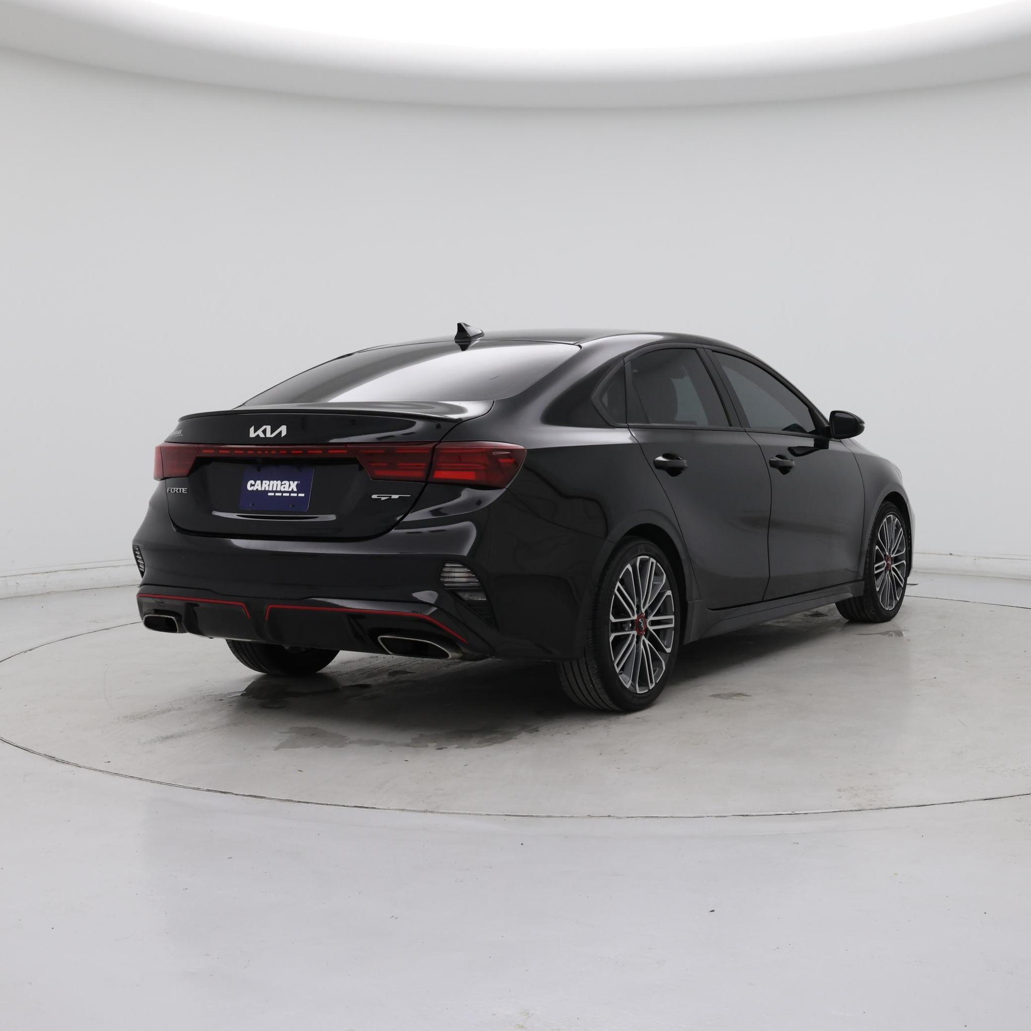 Thumbnail: 2023 Kia Forte - 8