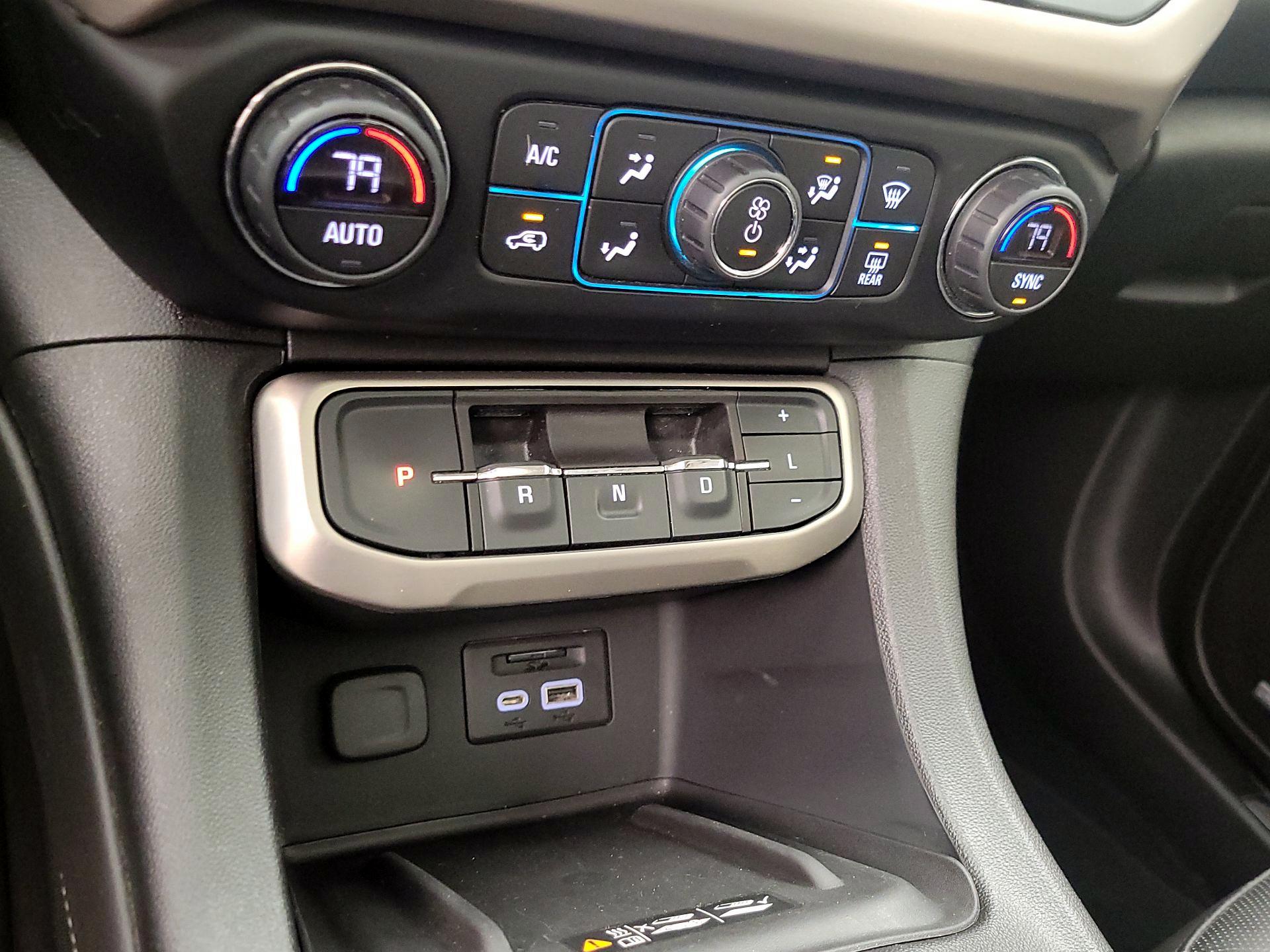 Thumbnail: 2021 GMC Acadia - 17