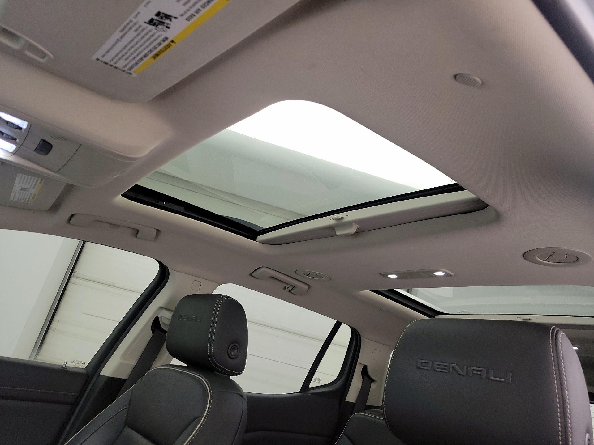 Thumbnail: 2021 GMC Acadia - 19