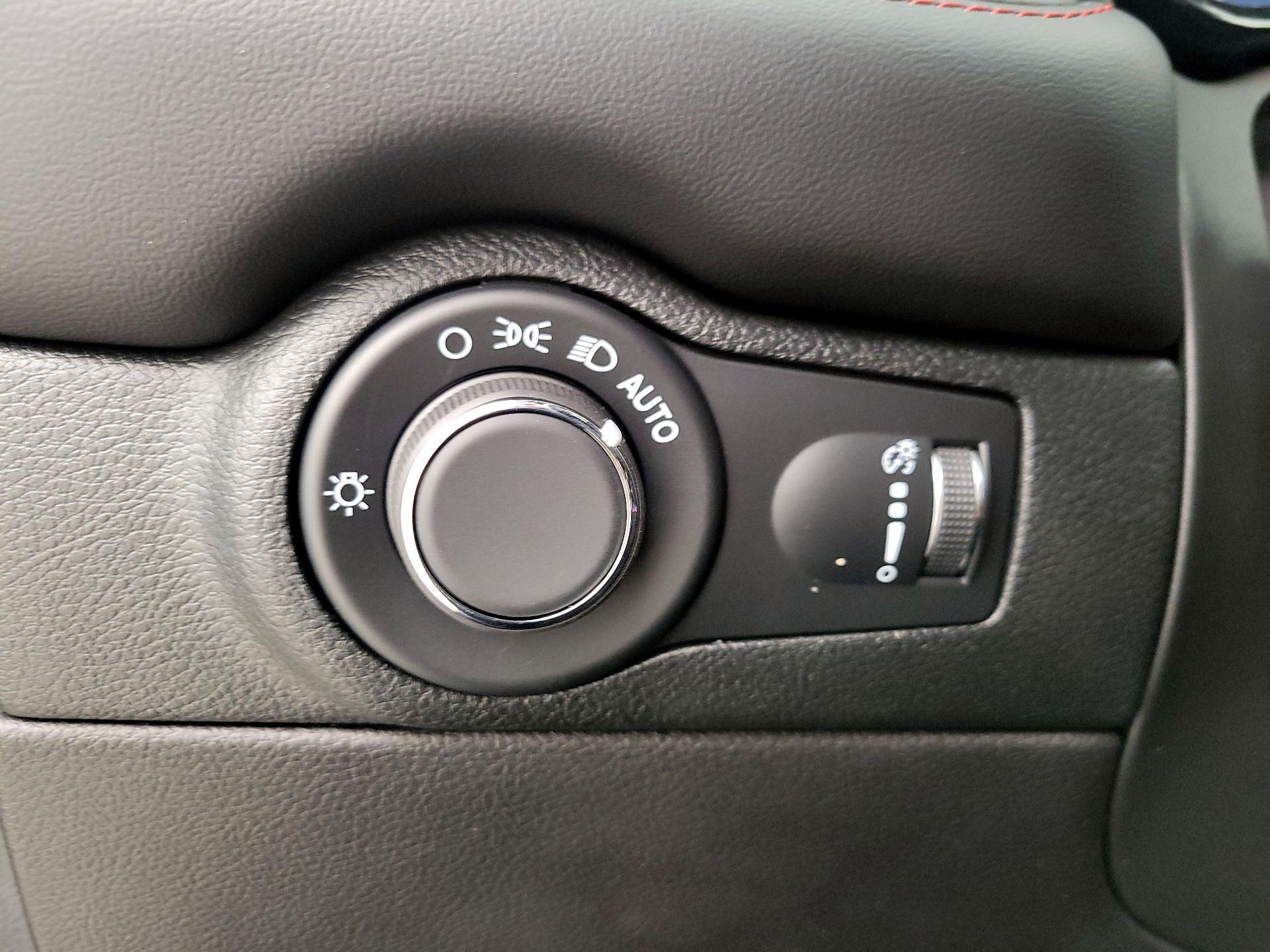 Thumbnail: 2025 Dodge Durango - 13