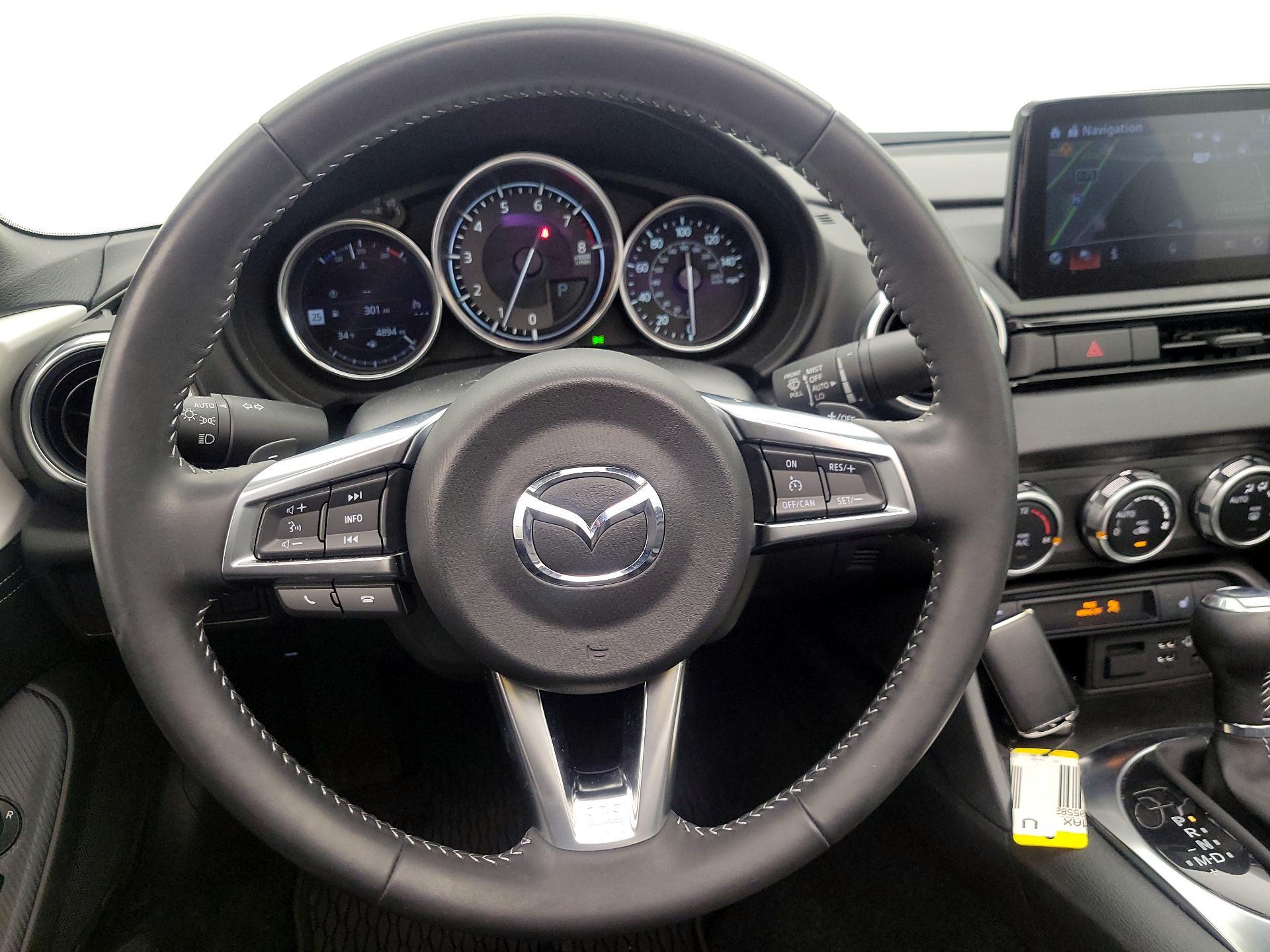 Thumbnail: 2023 Mazda MX-5 Miata - 10