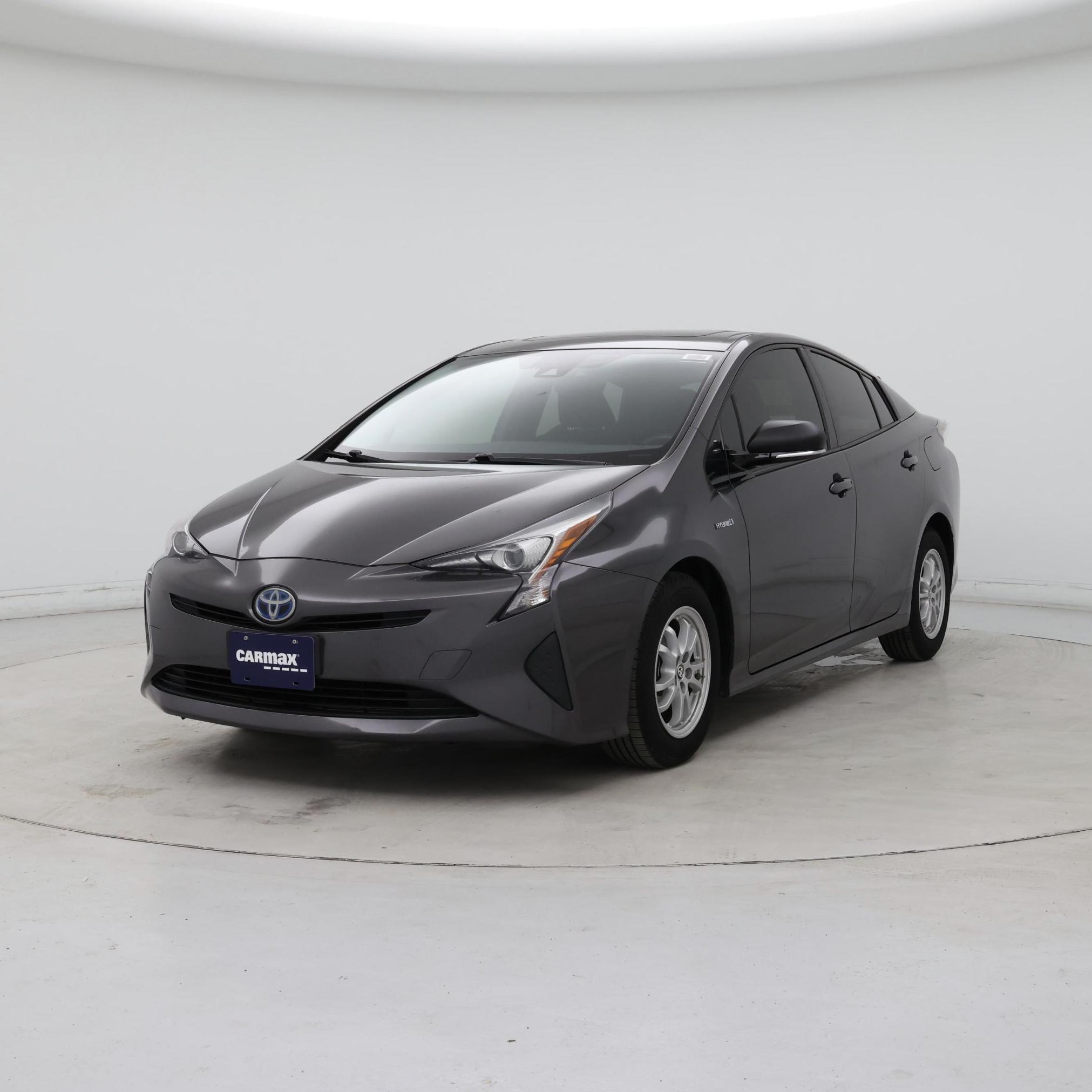 Thumbnail: 2016 Toyota Prius - 4