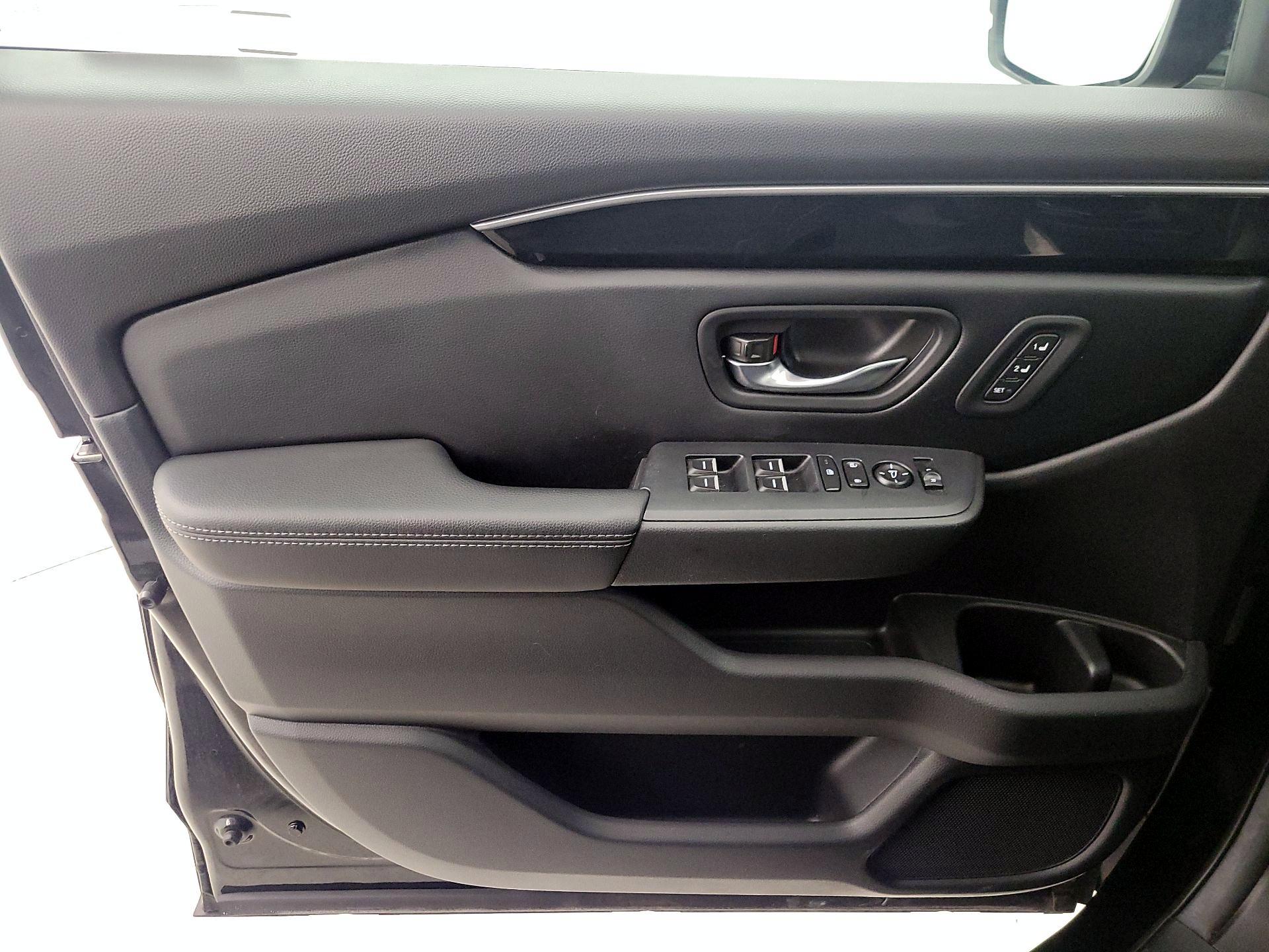 Thumbnail: 2023 Honda Pilot - 12