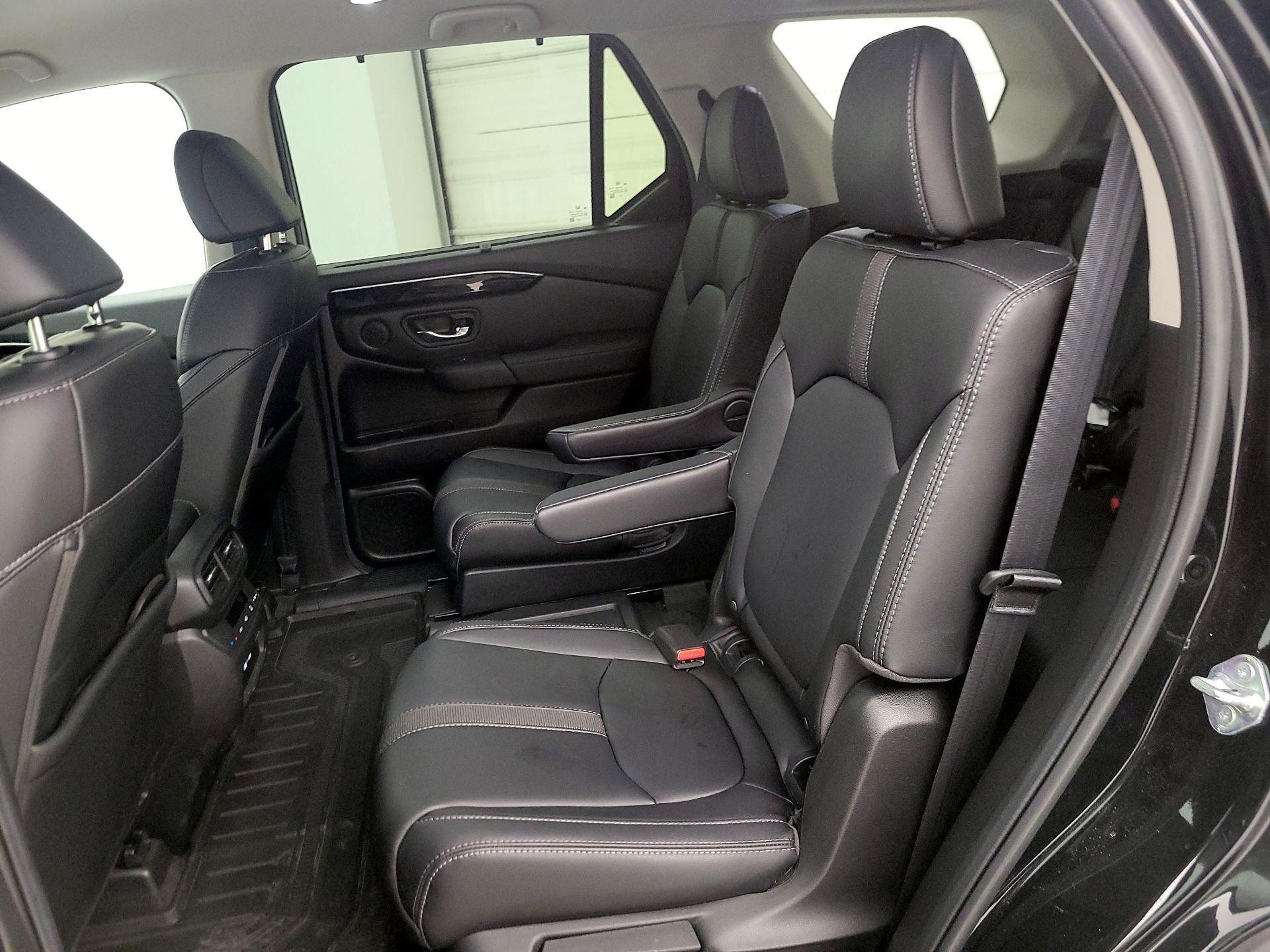 Thumbnail: 2023 Honda Pilot - 19