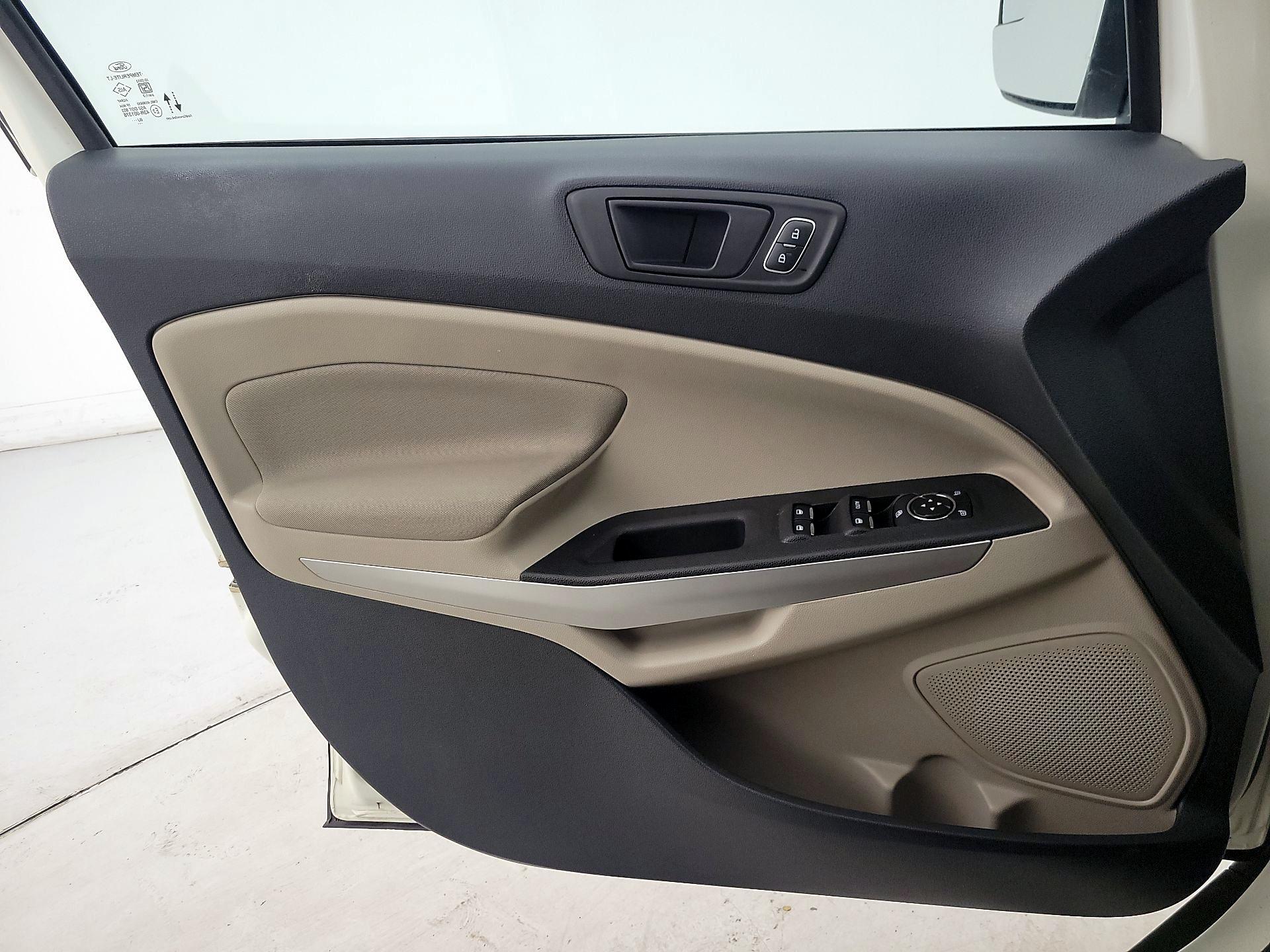 Thumbnail: 2020 Ford EcoSport - 12