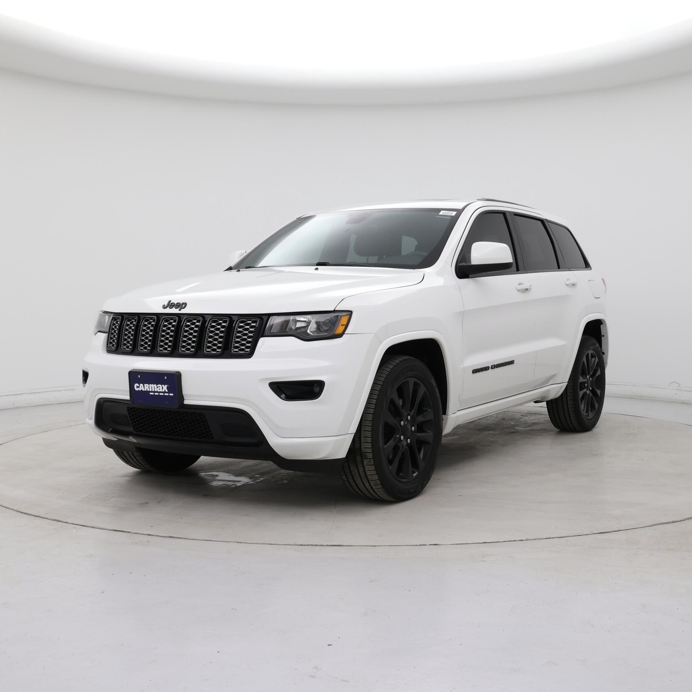 Thumbnail: 2017 Jeep Grand Cherokee - 4