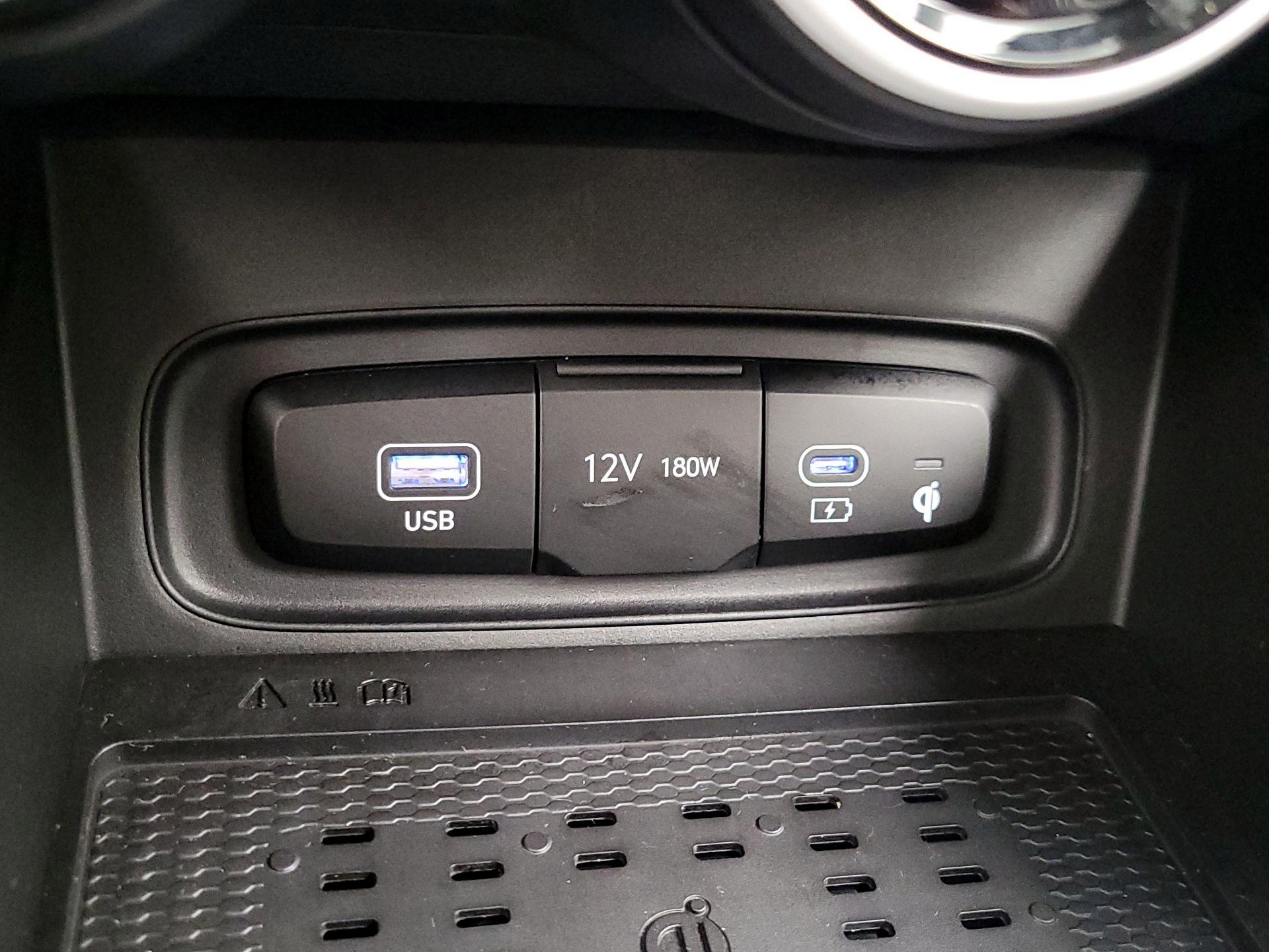 Thumbnail: 2024 Hyundai Venue - 19