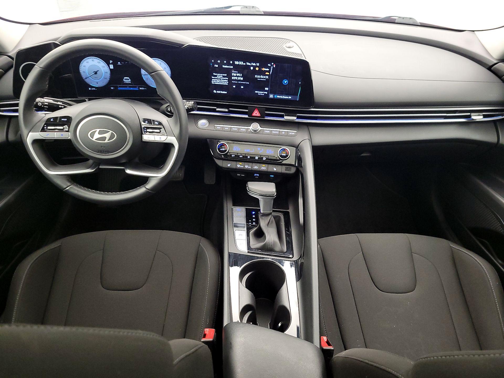 Thumbnail: 2024 Hyundai Elantra - 9