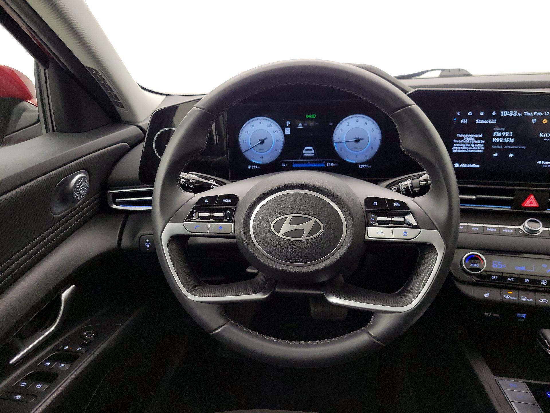 Thumbnail: 2024 Hyundai Elantra - 10