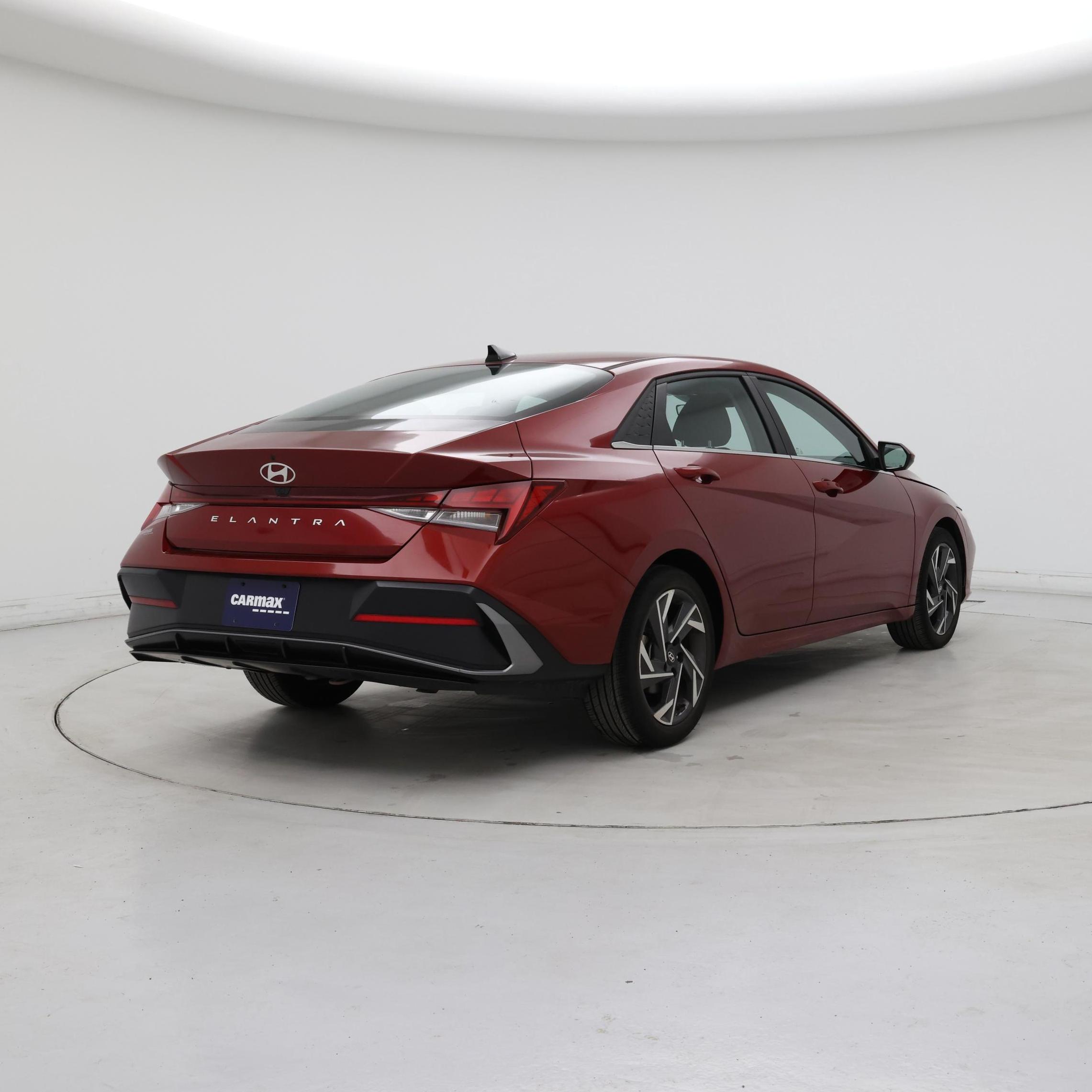 Thumbnail: 2024 Hyundai Elantra - 8