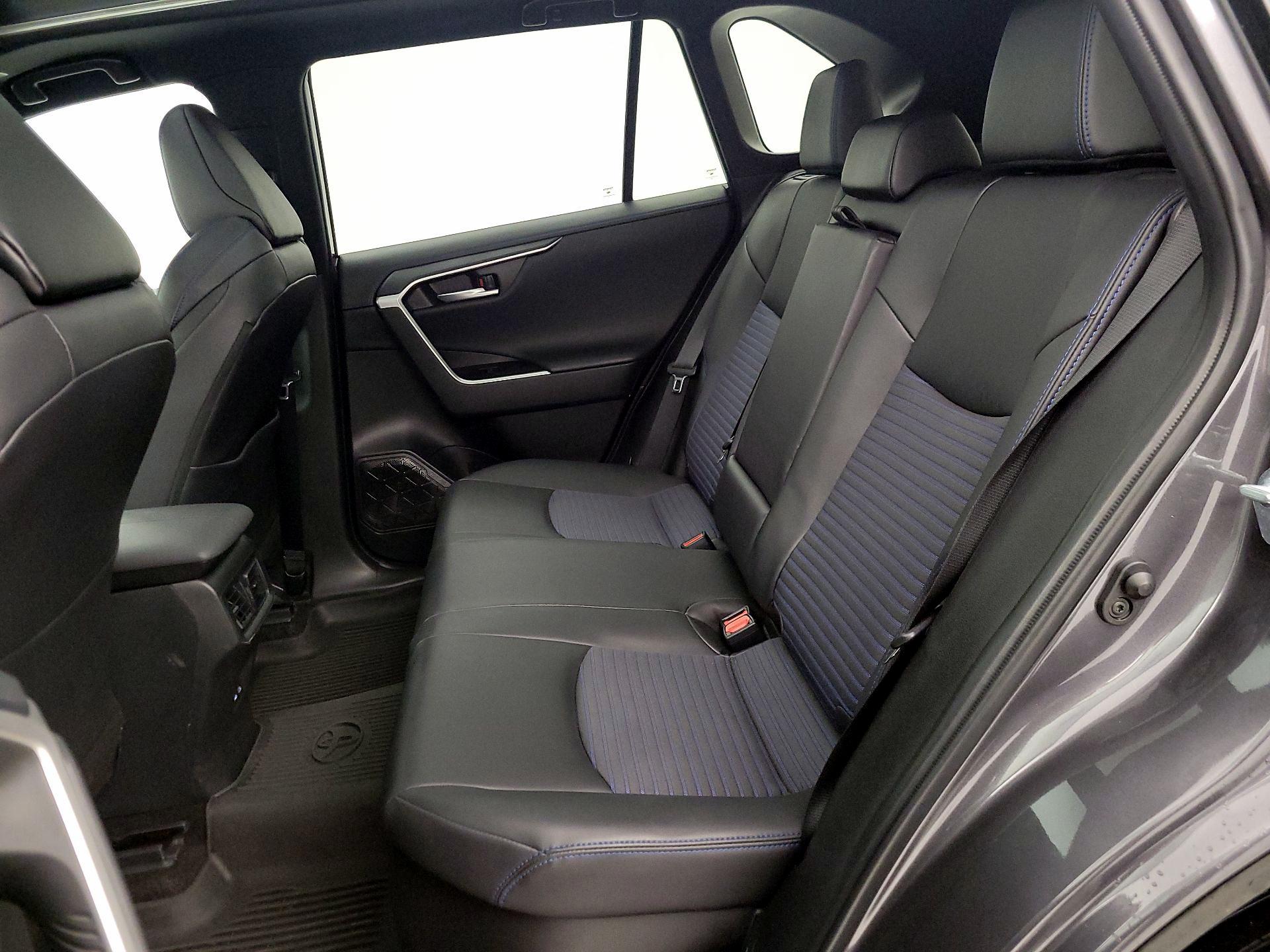 Thumbnail: 2024 Toyota RAV4 - 20