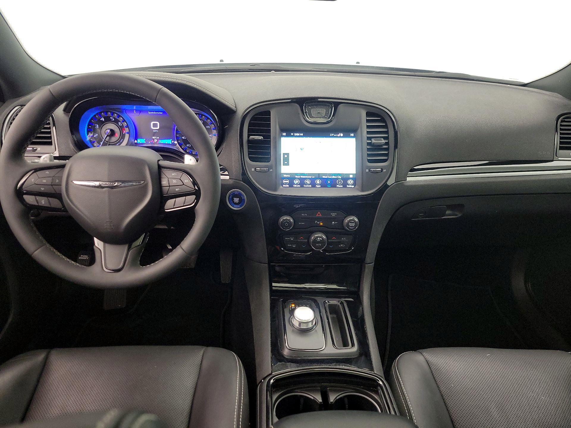 Thumbnail: 2023 Chrysler 300 - 9