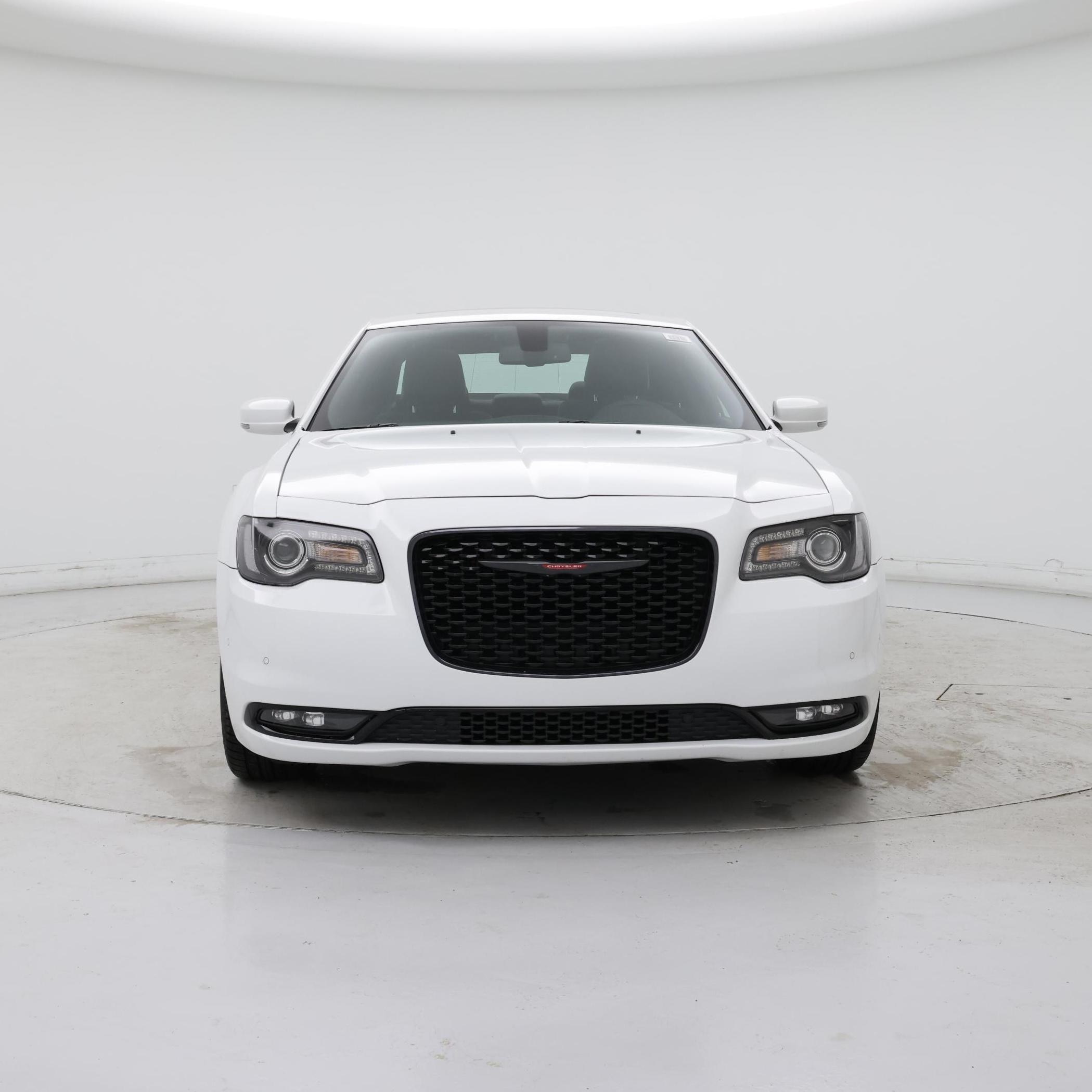 Thumbnail: 2023 Chrysler 300 - 5