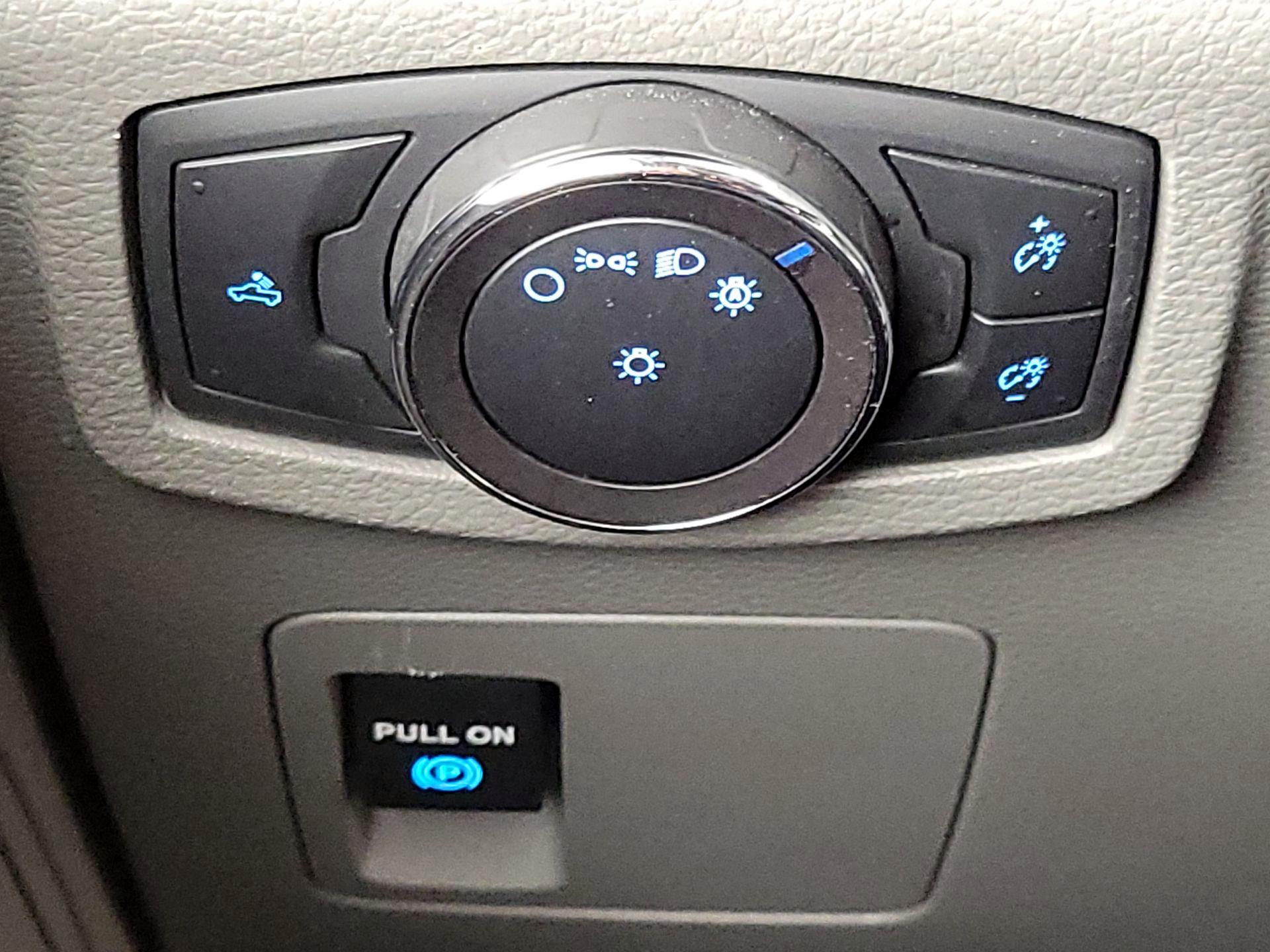 Thumbnail: 2019 Ford F-150 - 13