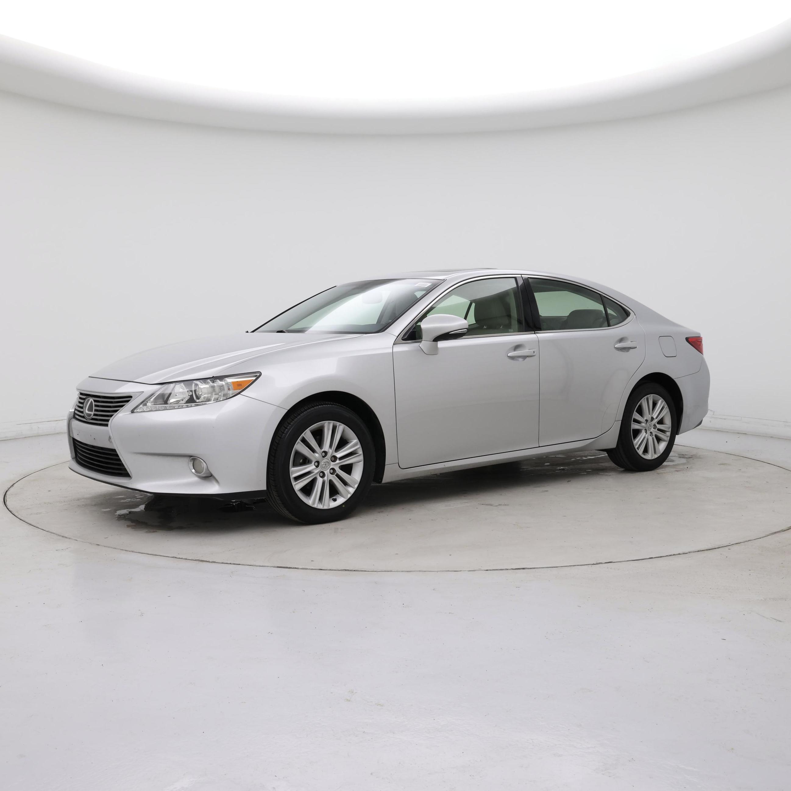 Thumbnail: 2015 Lexus ES - 8