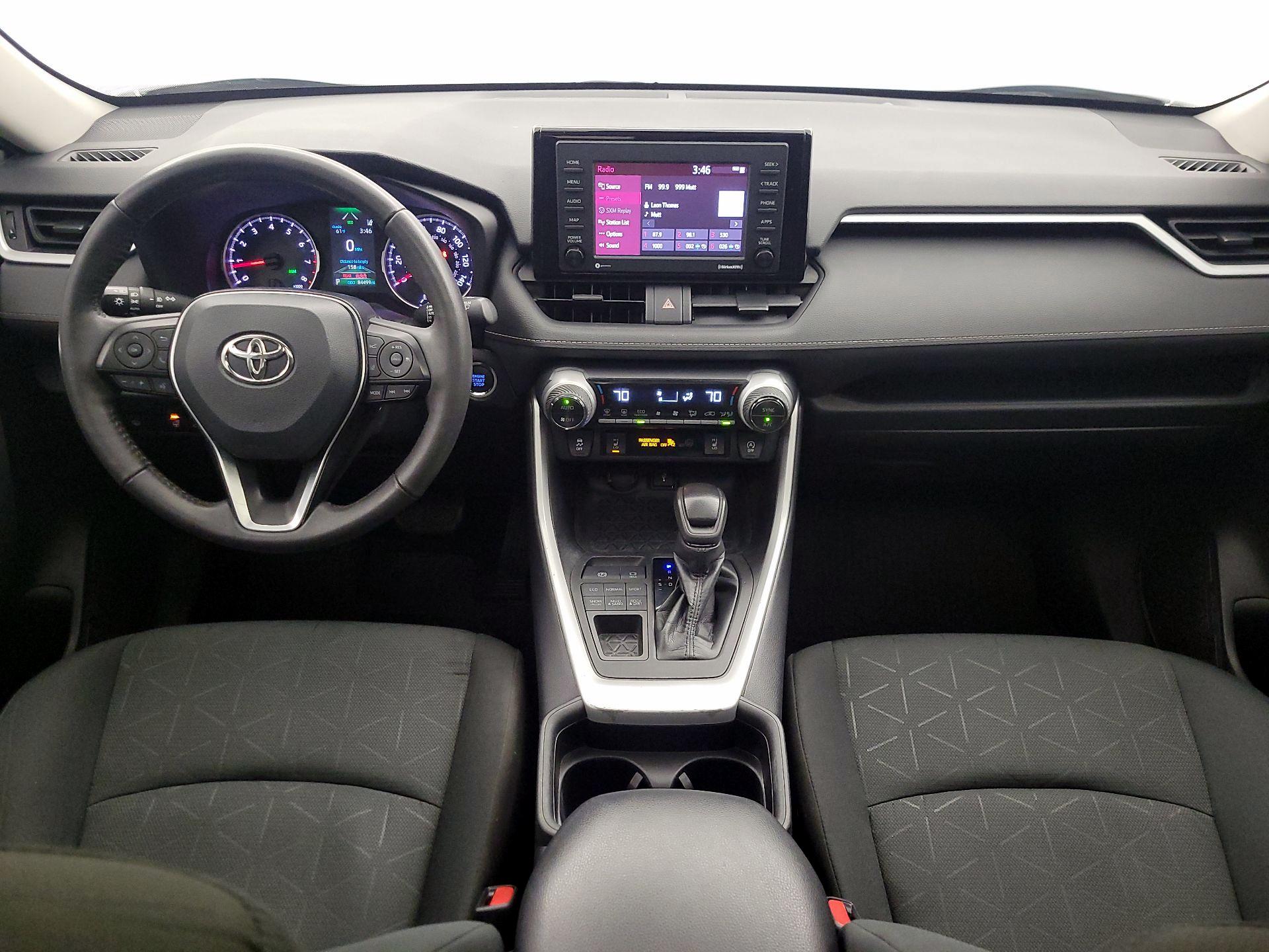 Thumbnail: 2021 Toyota RAV4 - 9