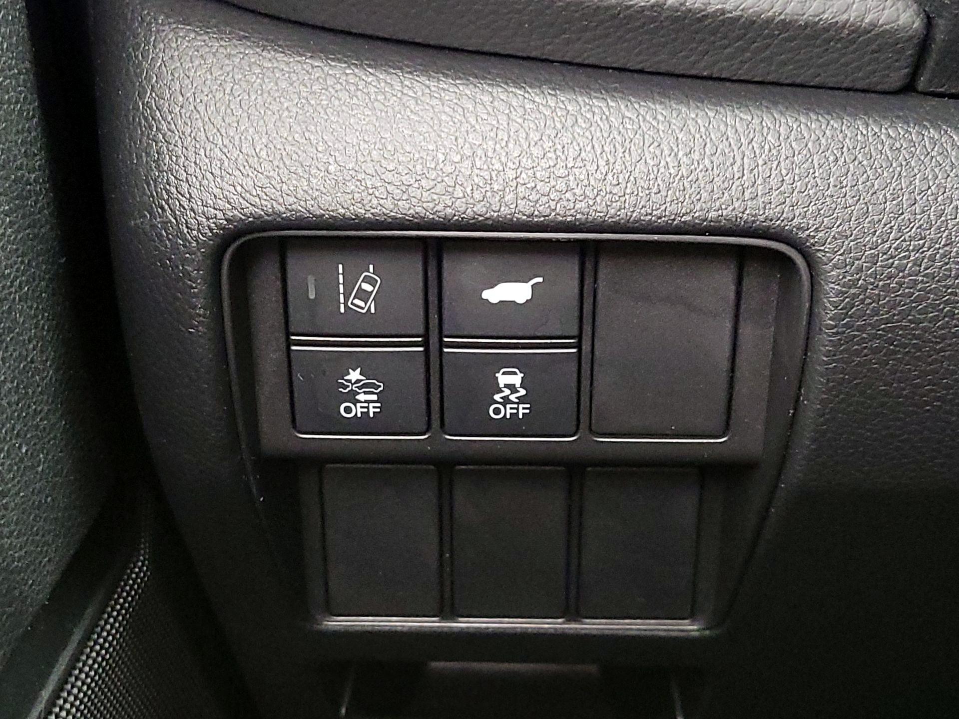 Thumbnail: 2018 Honda CR-V - 13