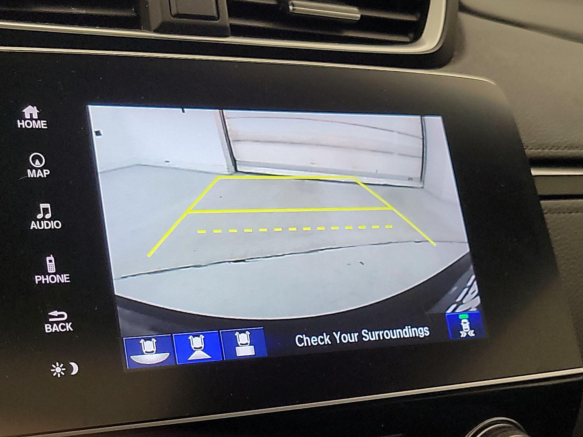 Thumbnail: 2018 Honda CR-V - 15