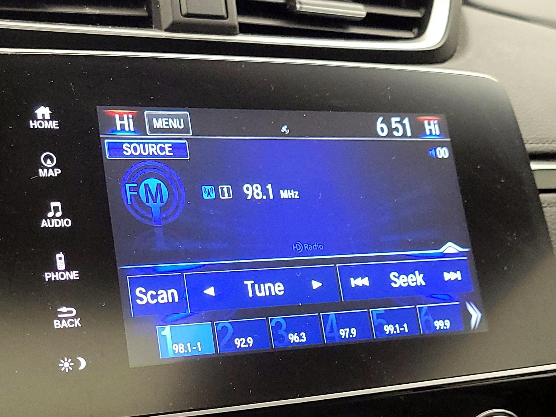 Thumbnail: 2018 Honda CR-V - 16