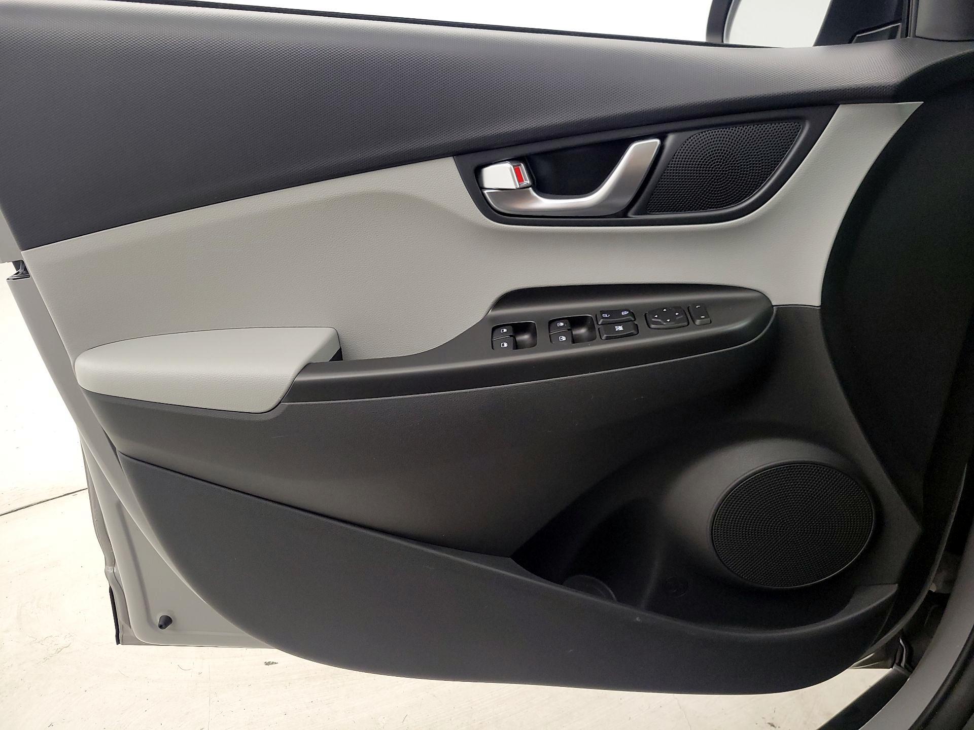 Thumbnail: 2023 Hyundai Kona - 12