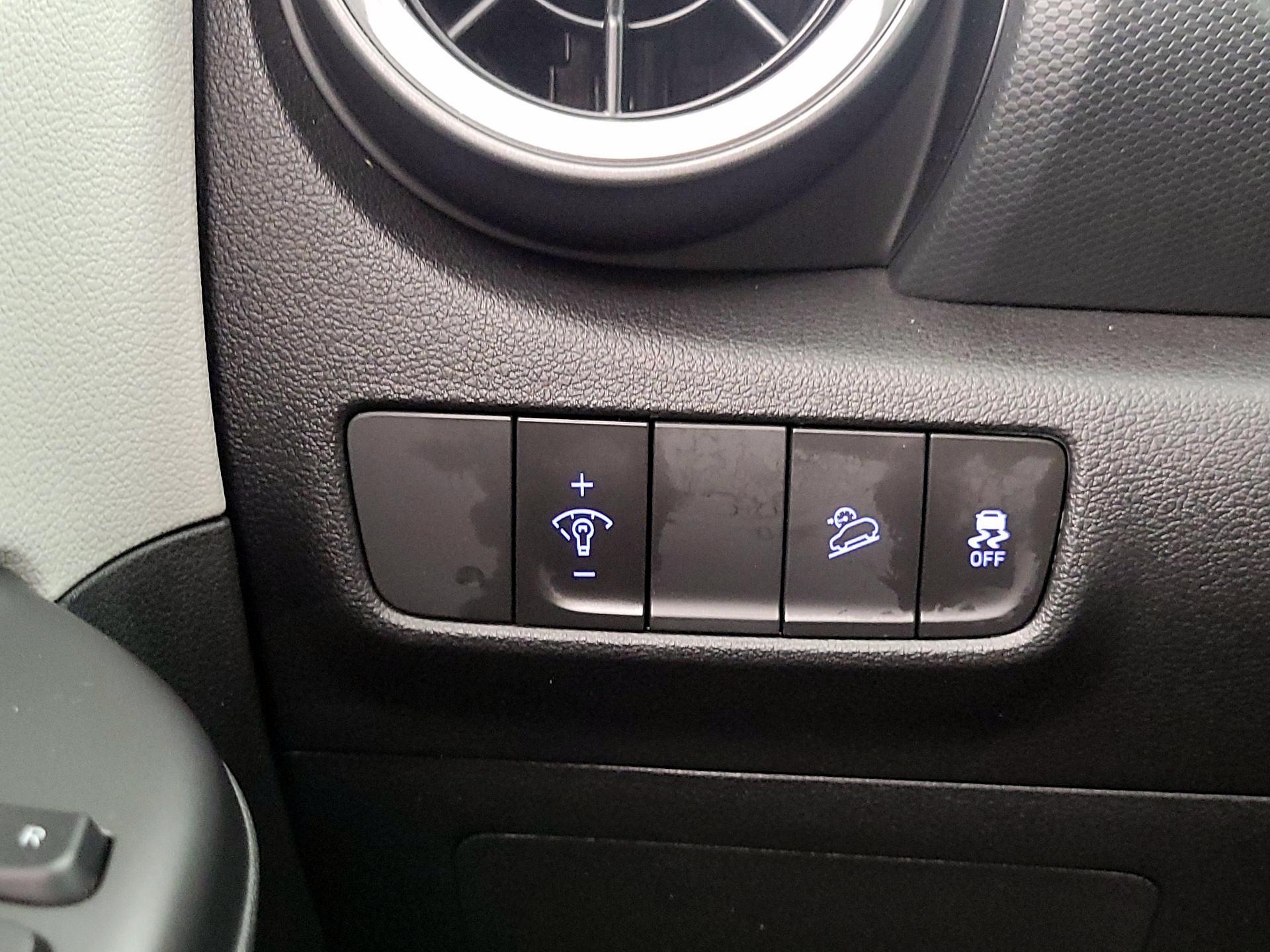 Thumbnail: 2023 Hyundai Kona - 13