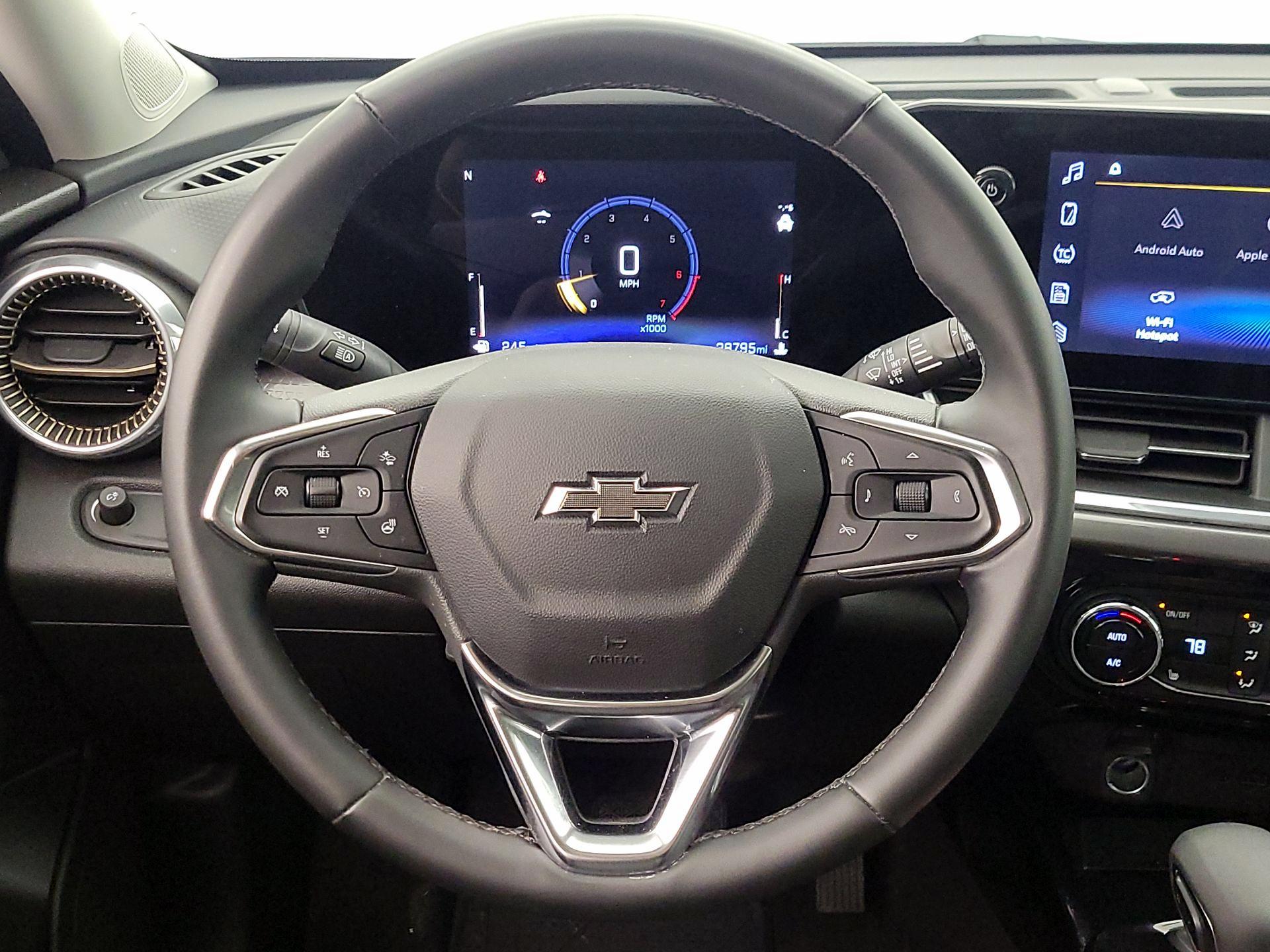 Thumbnail: 2025 Chevrolet Trax - 10