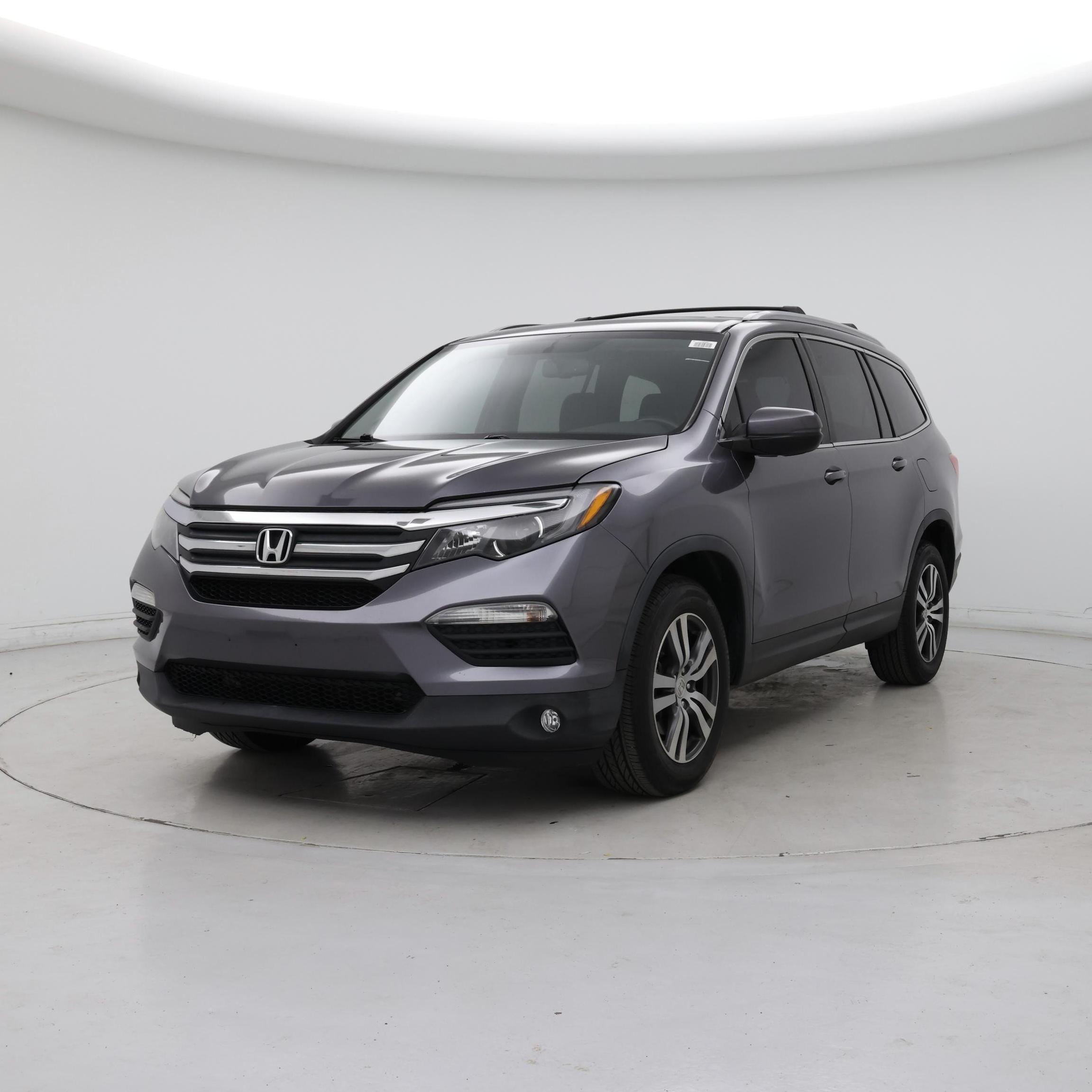 Thumbnail: 2016 Honda Pilot - 4
