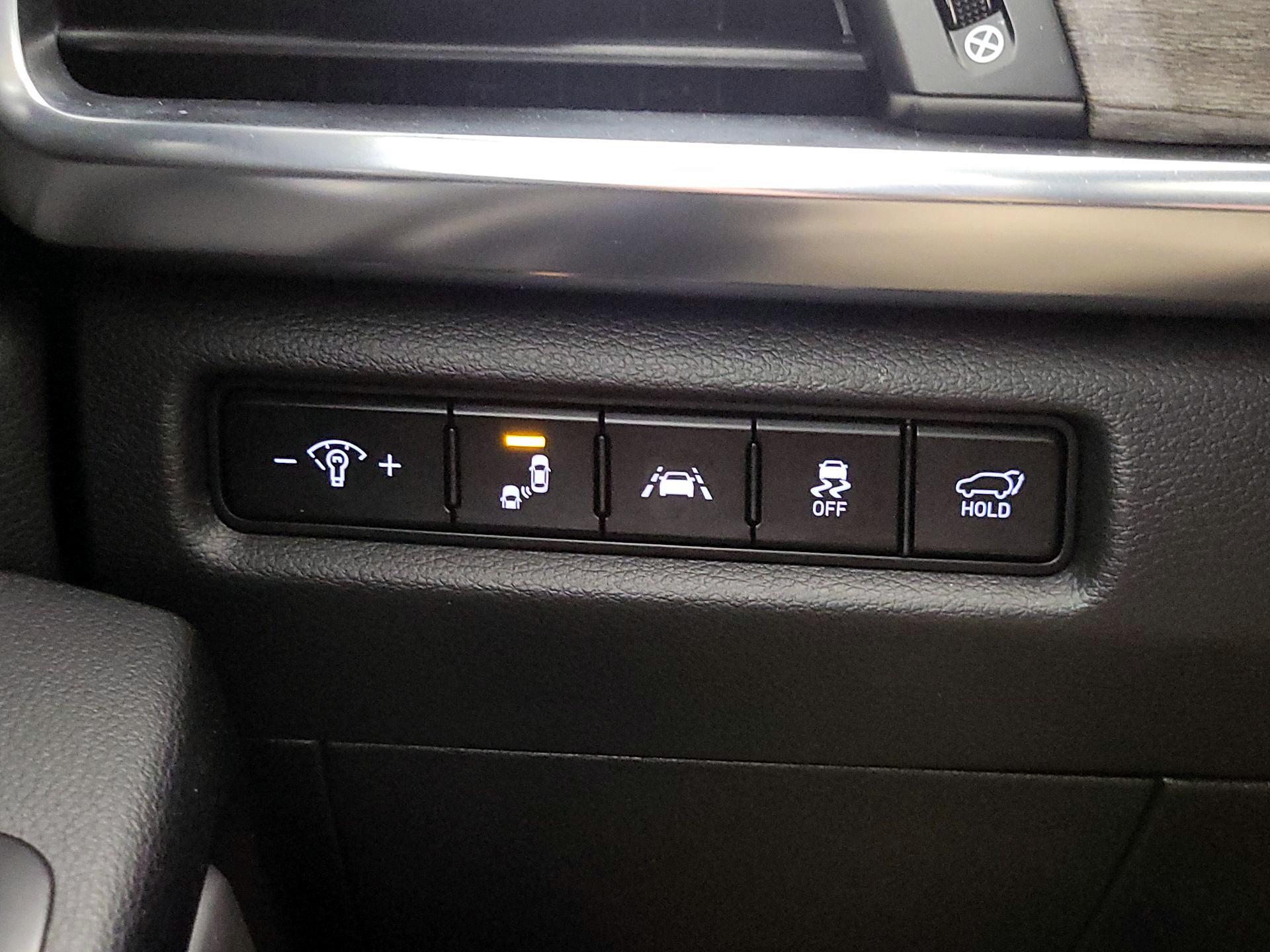 Thumbnail: 2021 Kia Telluride - 13