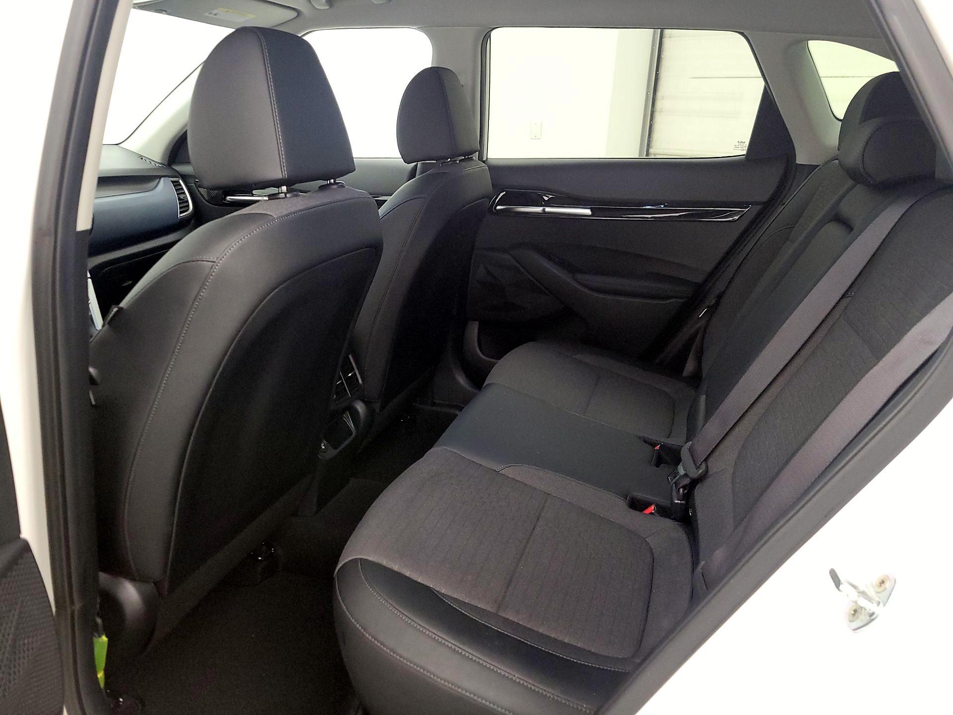 Thumbnail: 2023 Kia Seltos - 20