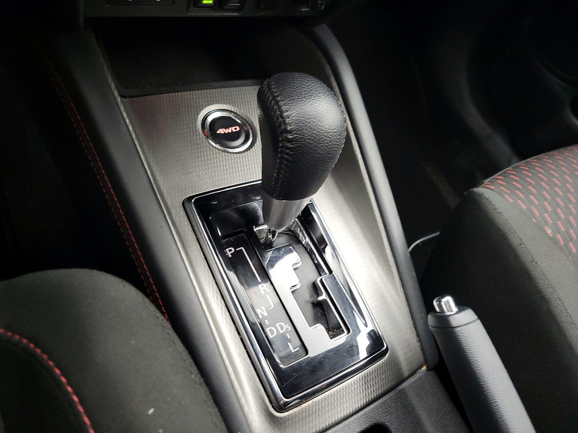 Thumbnail: 2019 Mitsubishi Outlander Sport - 17