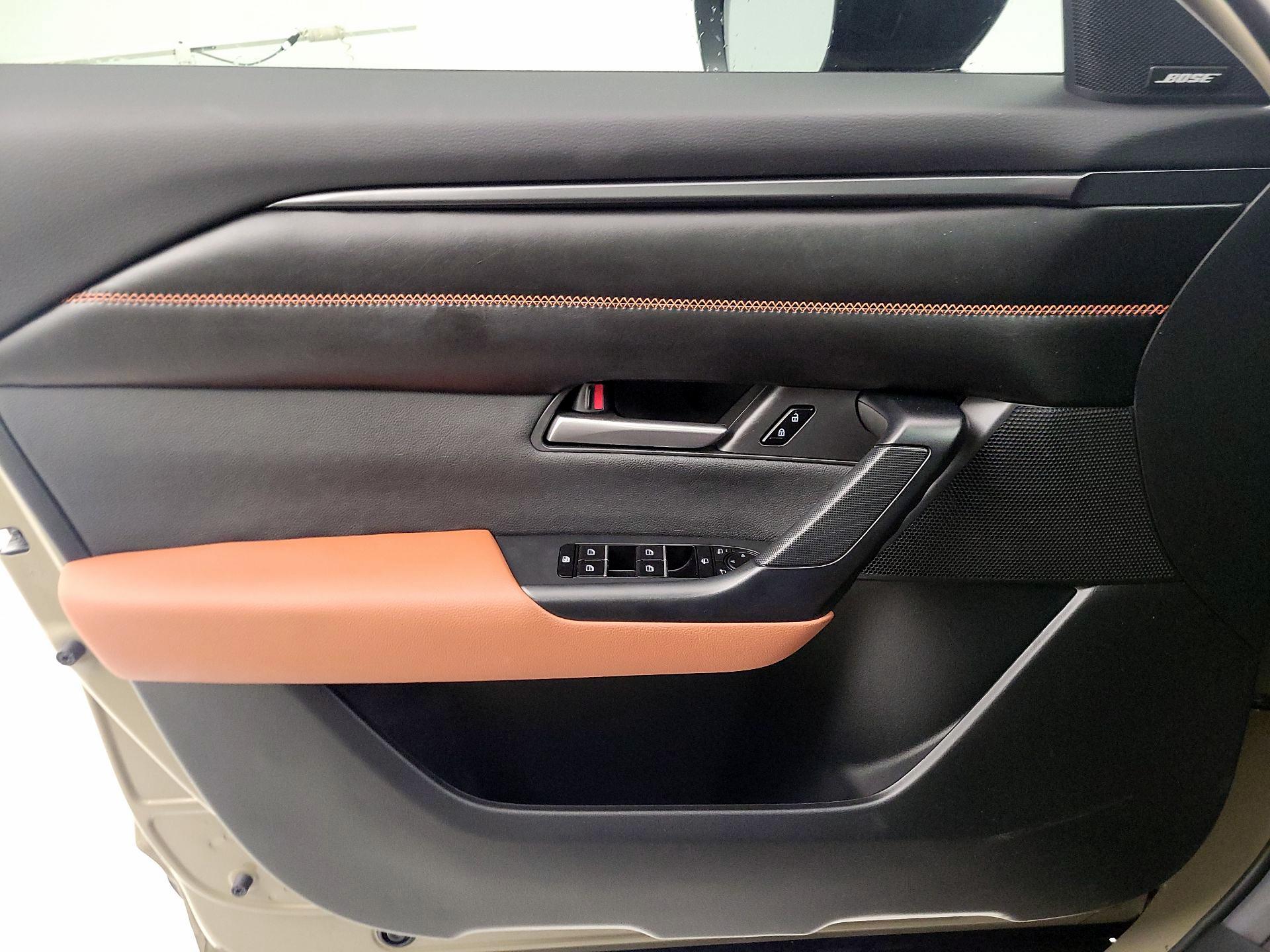 Thumbnail: 2025 Mazda CX-50 - 12