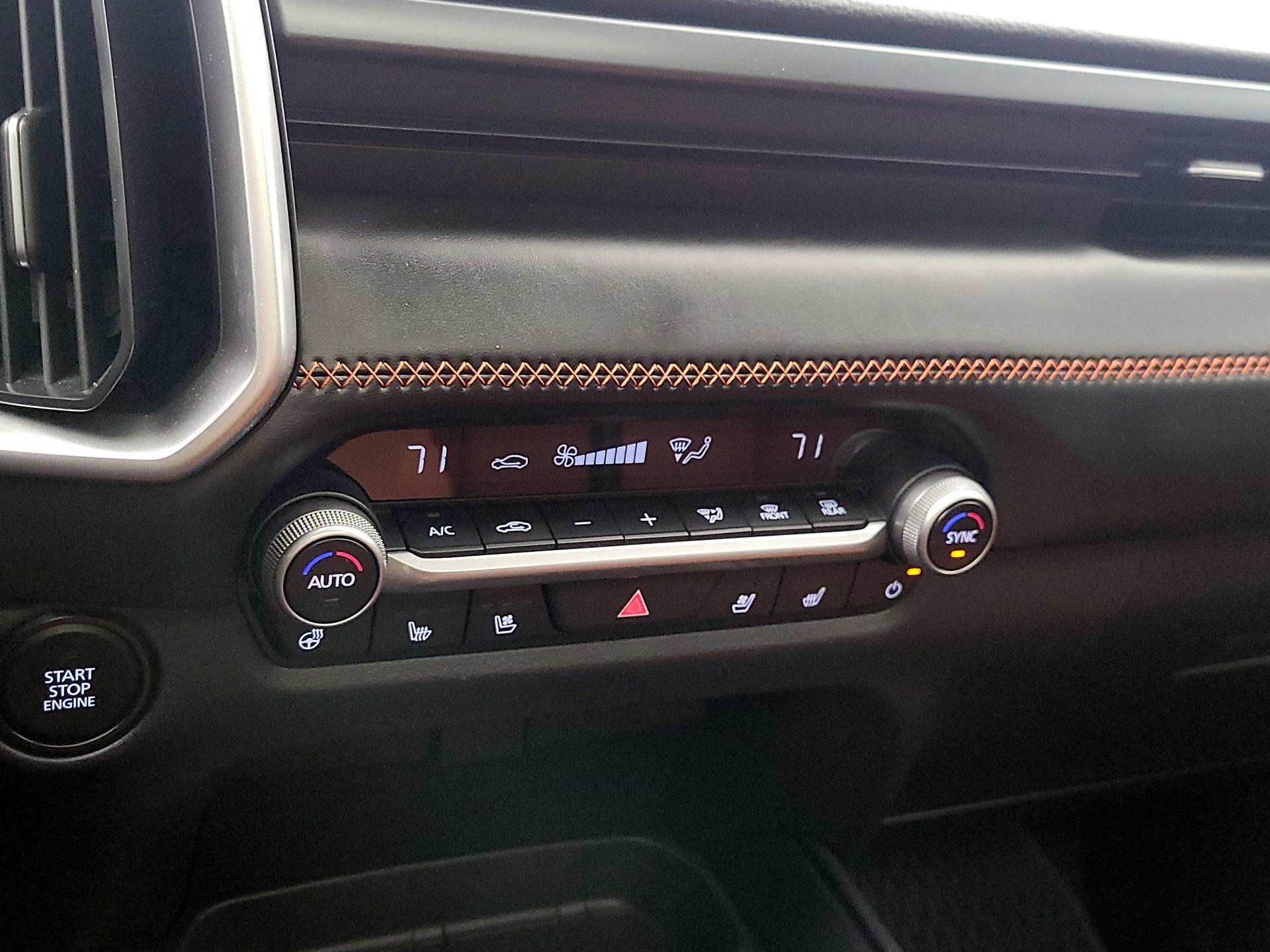 Thumbnail: 2025 Mazda CX-50 - 17