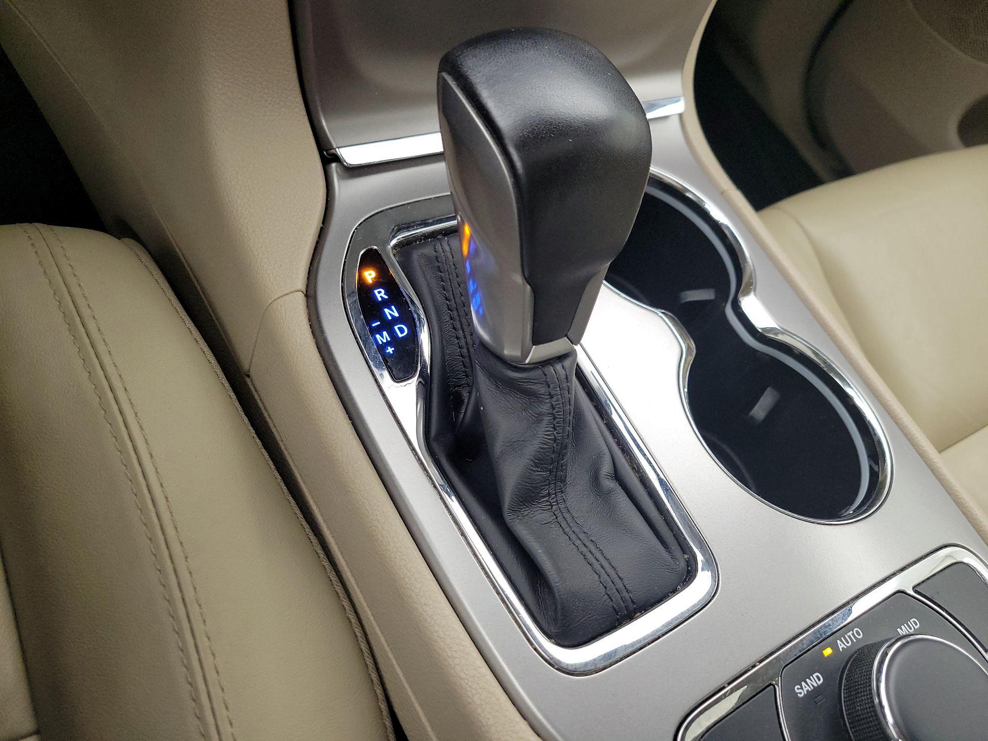 Thumbnail: 2020 Jeep Grand Cherokee - 18