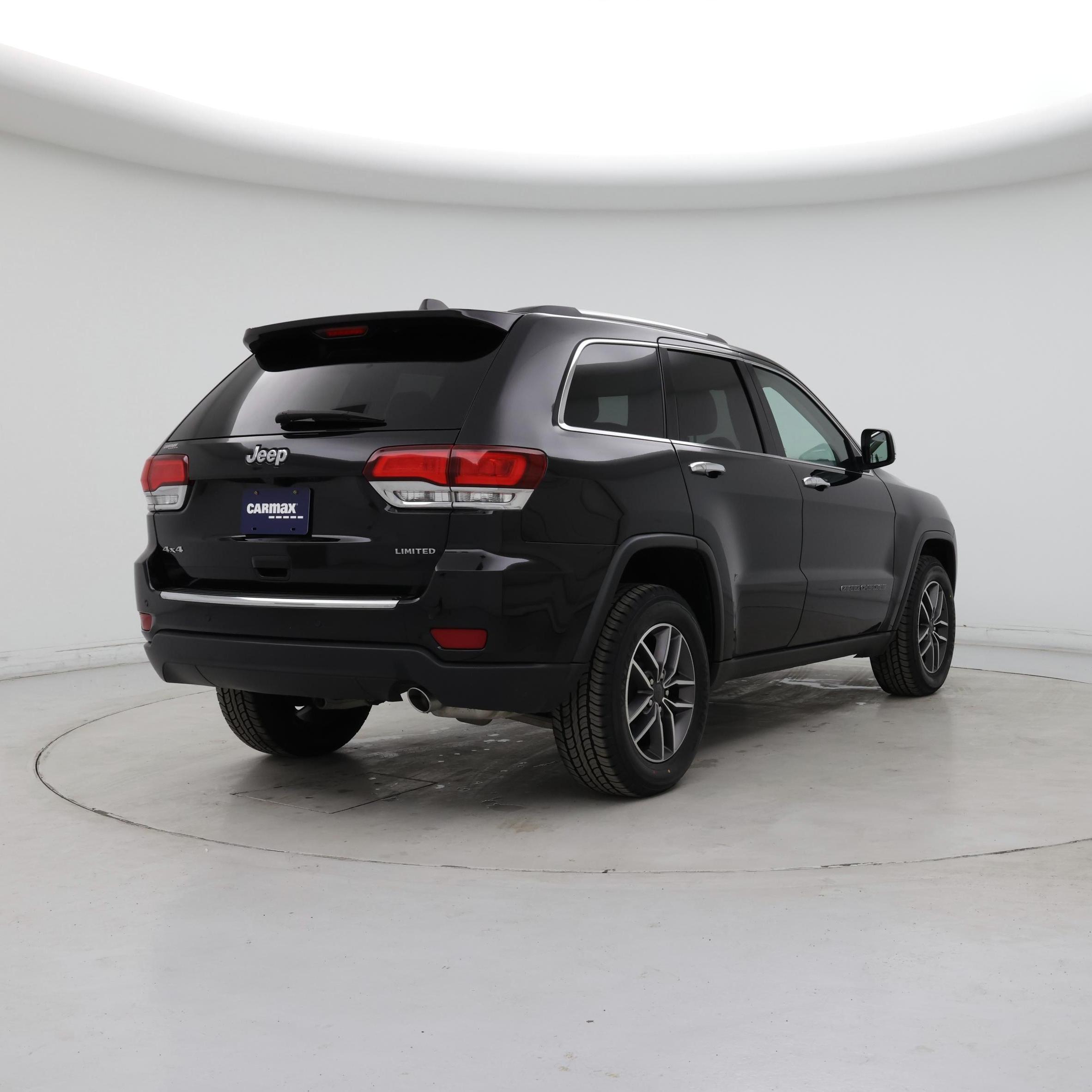 Thumbnail: 2020 Jeep Grand Cherokee - 8