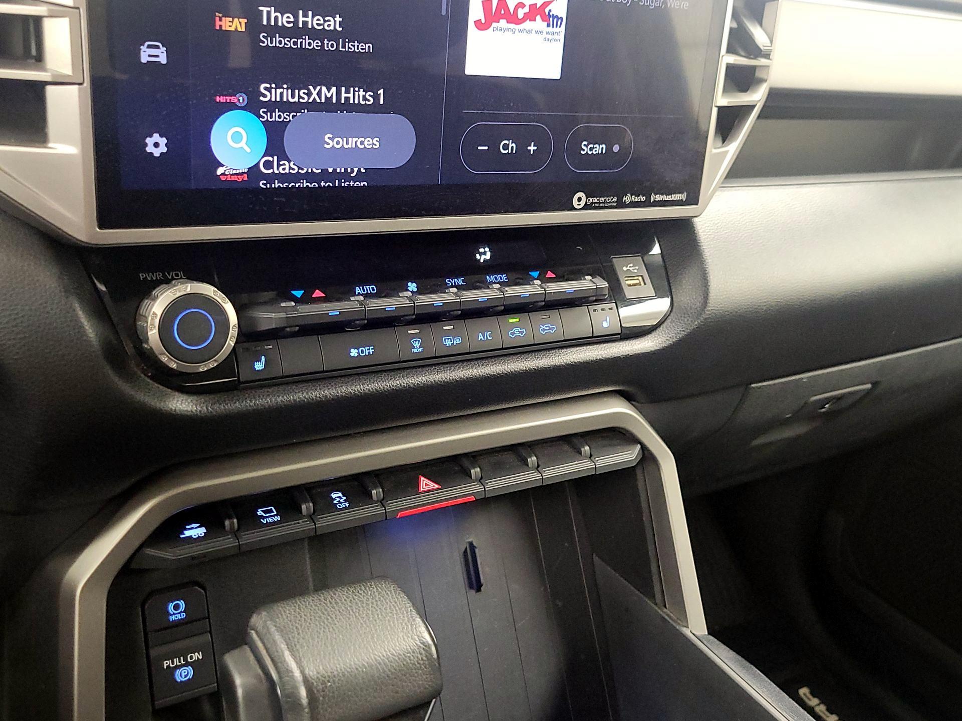 Thumbnail: 2023 Toyota Tundra - 16