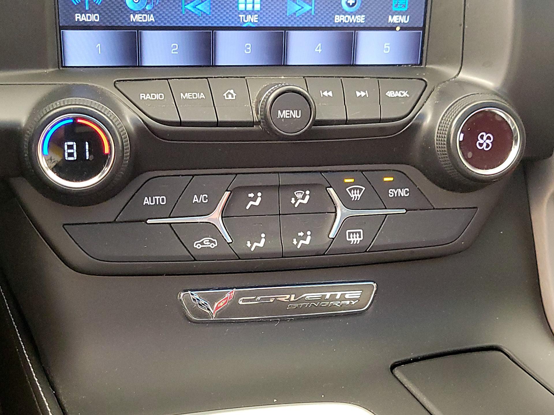 Thumbnail: 2016 Chevrolet Corvette - 16