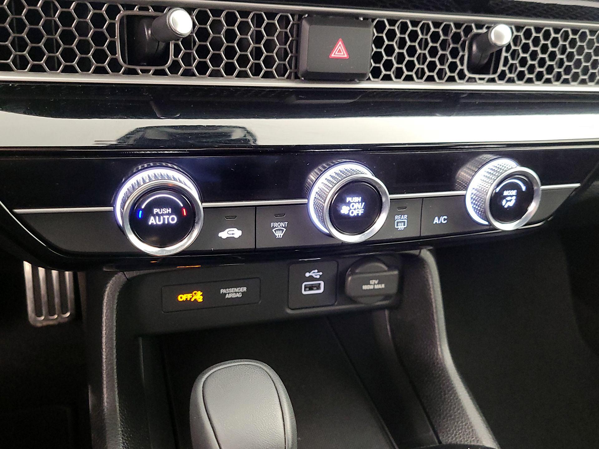 Thumbnail: 2024 Honda Civic - 16