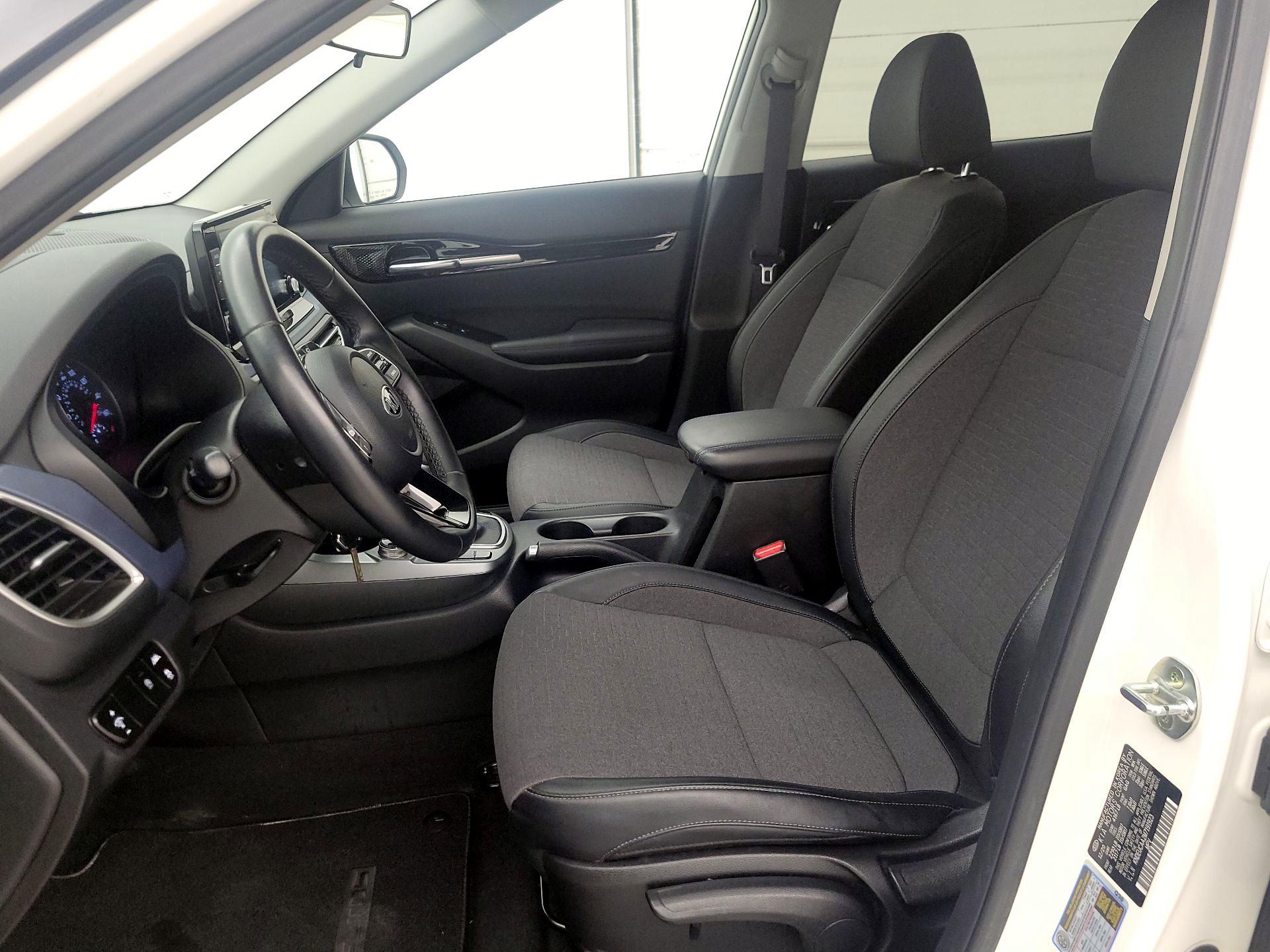 Thumbnail: 2021 Kia Seltos - 11