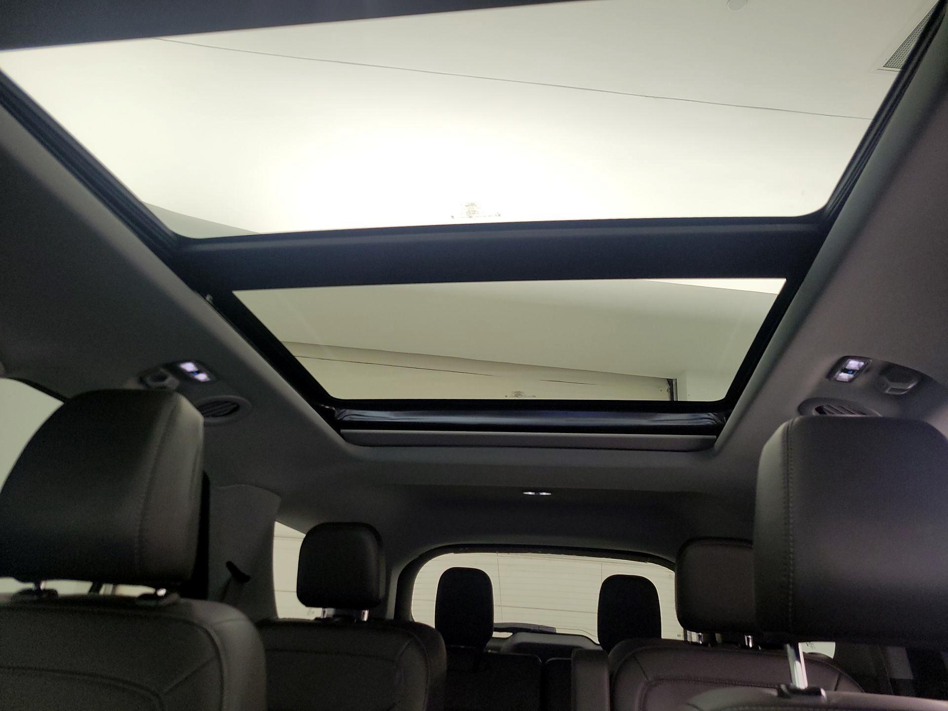 Thumbnail: 2024 Ford Explorer - 20