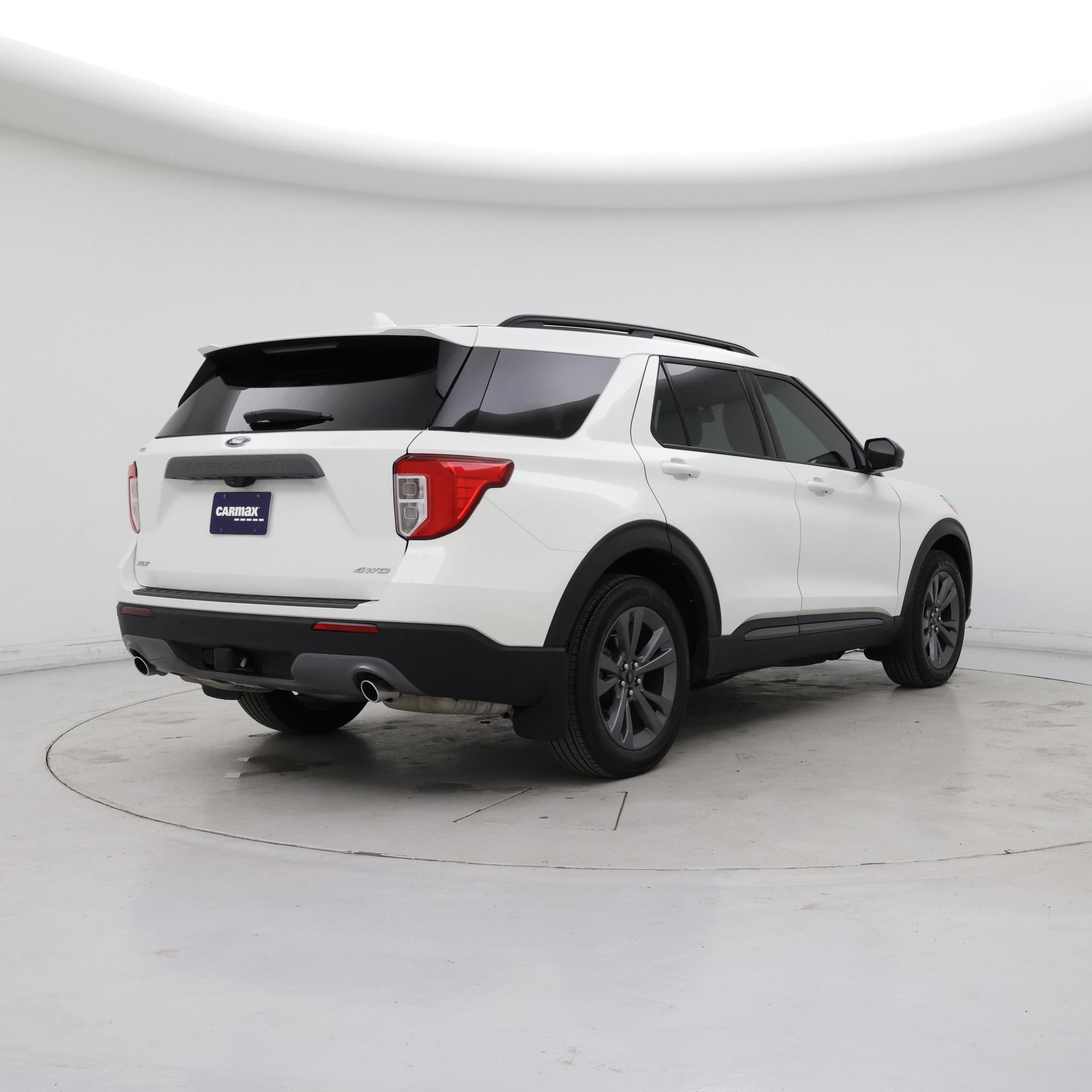 Thumbnail: 2024 Ford Explorer - 8