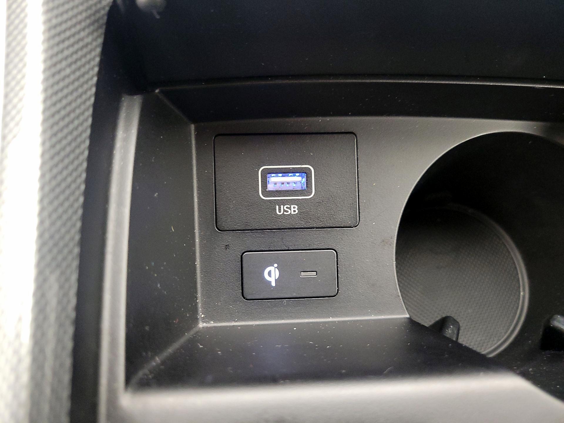 Thumbnail: 2023 Hyundai Santa Fe - 19